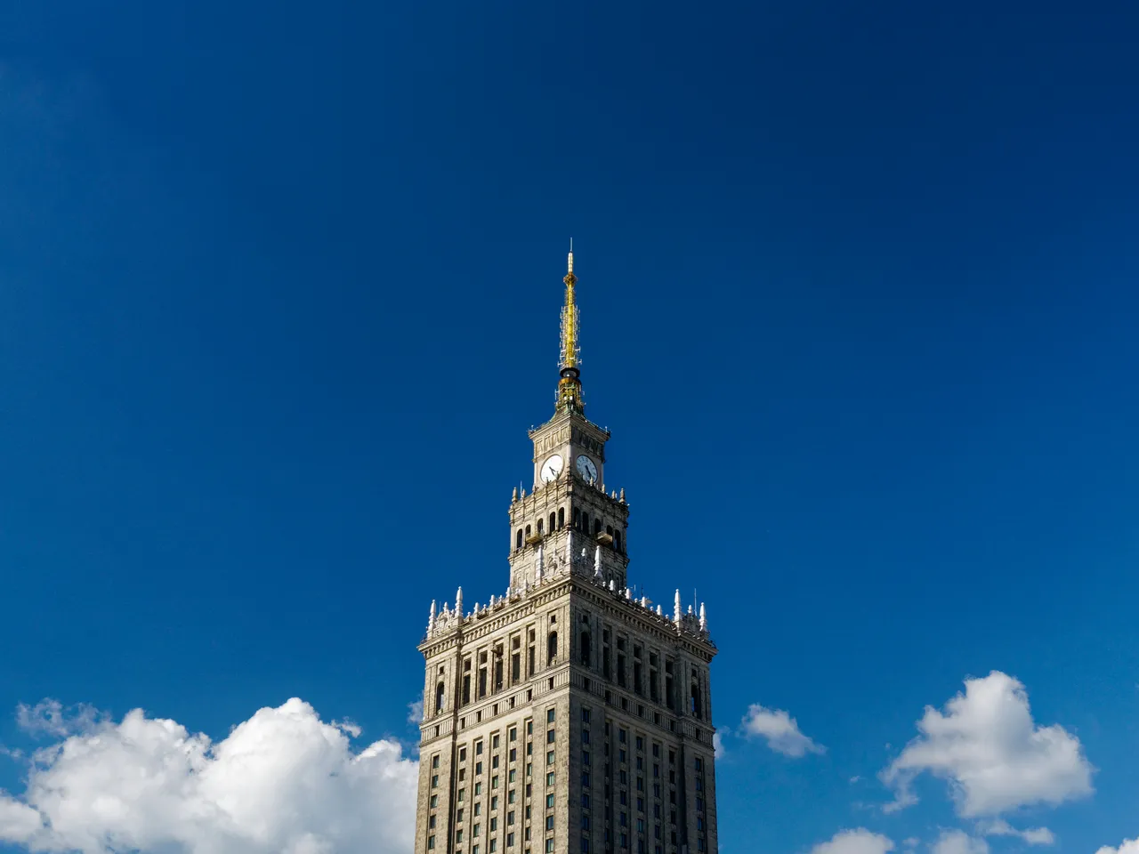 PC9