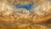 clouds-4907646_1920.jpg