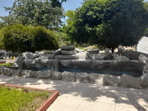 Fuente de roca / Rock fountain