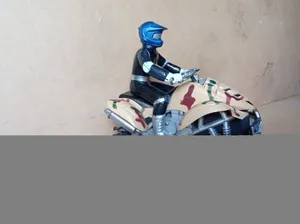 Moto cuatro rueda - Motorcycle four wheel