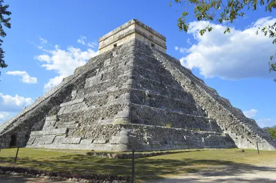 chichen-itza-683198_1920.jpg