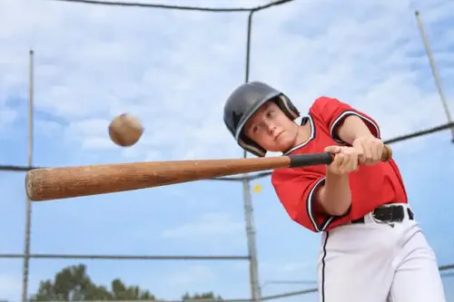 nino_bateando_beisbol_768x512.jpg