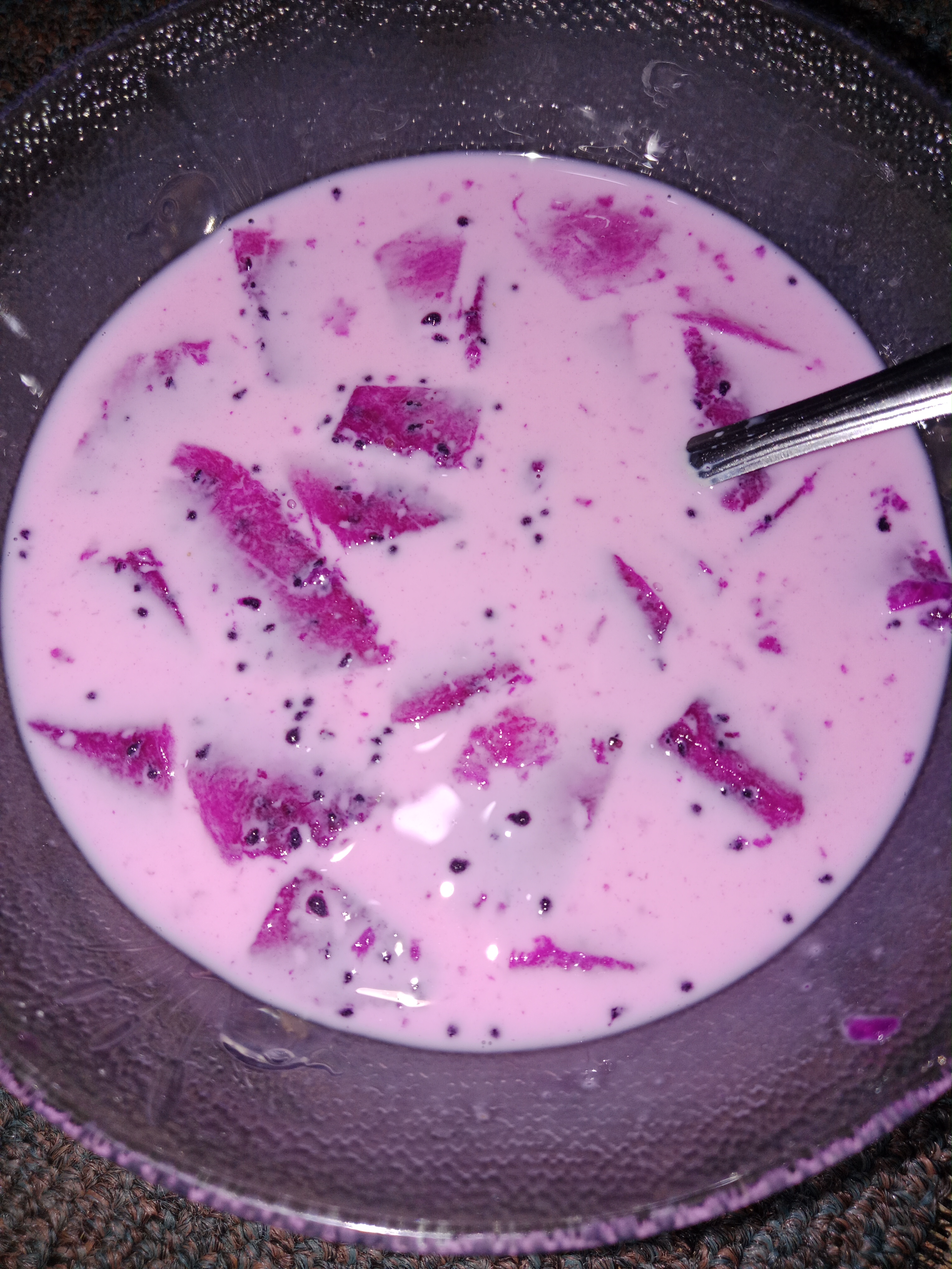 REFRESHING DRAGON FRUIT RUJAK DRINK