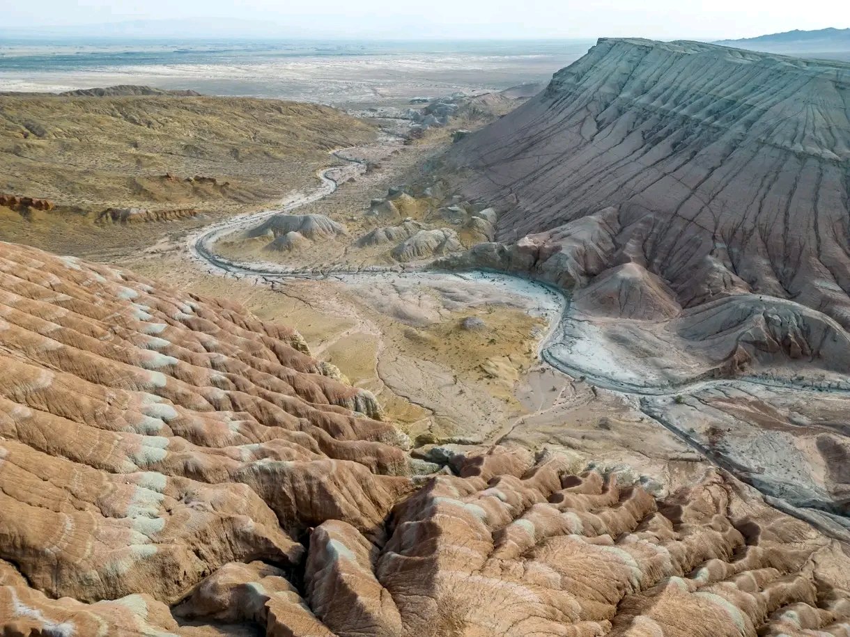 Aktau Mountains - Kazakhstan 