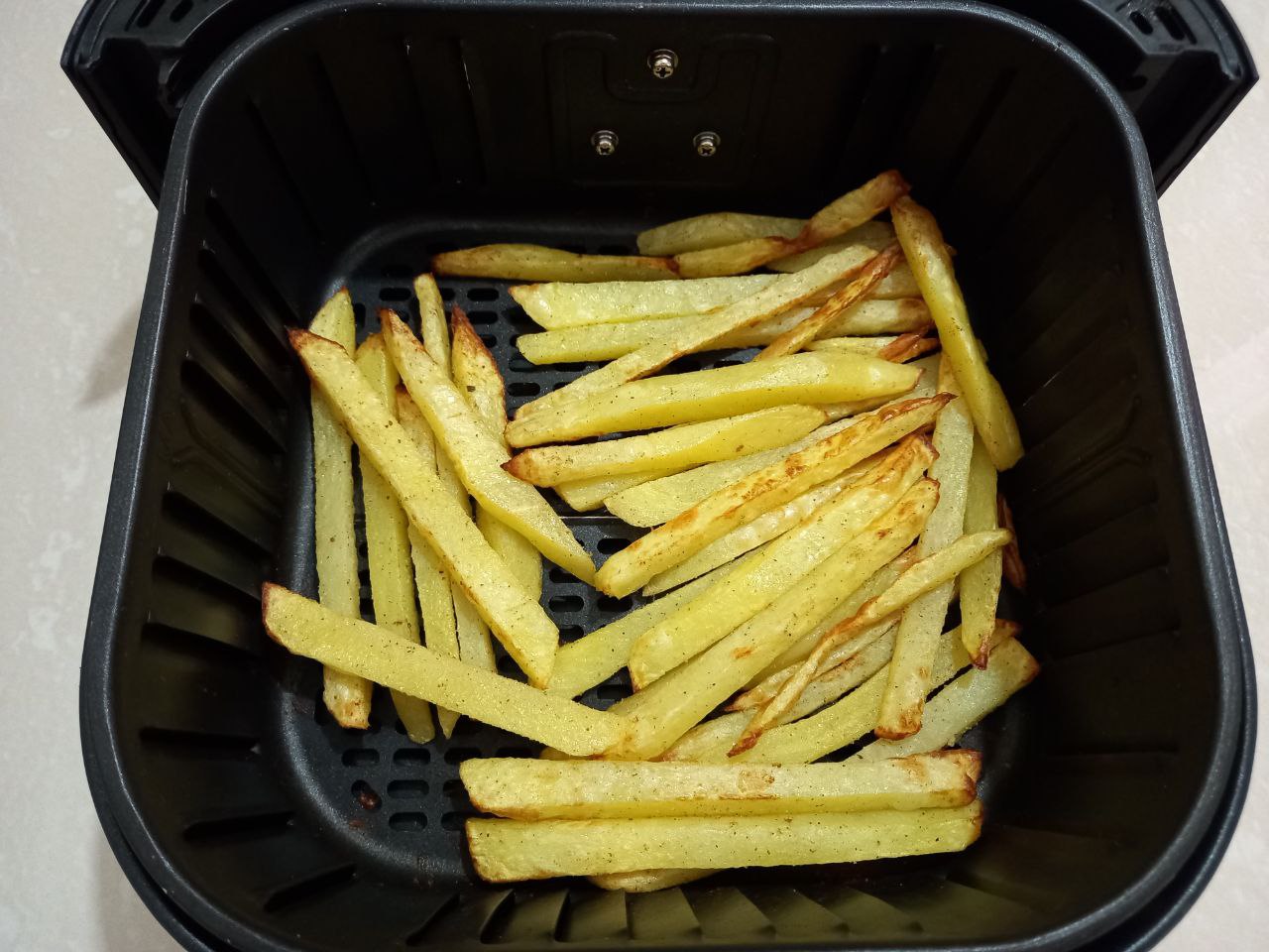 Patatas fritas en airfryer: deliciosas y crujientes