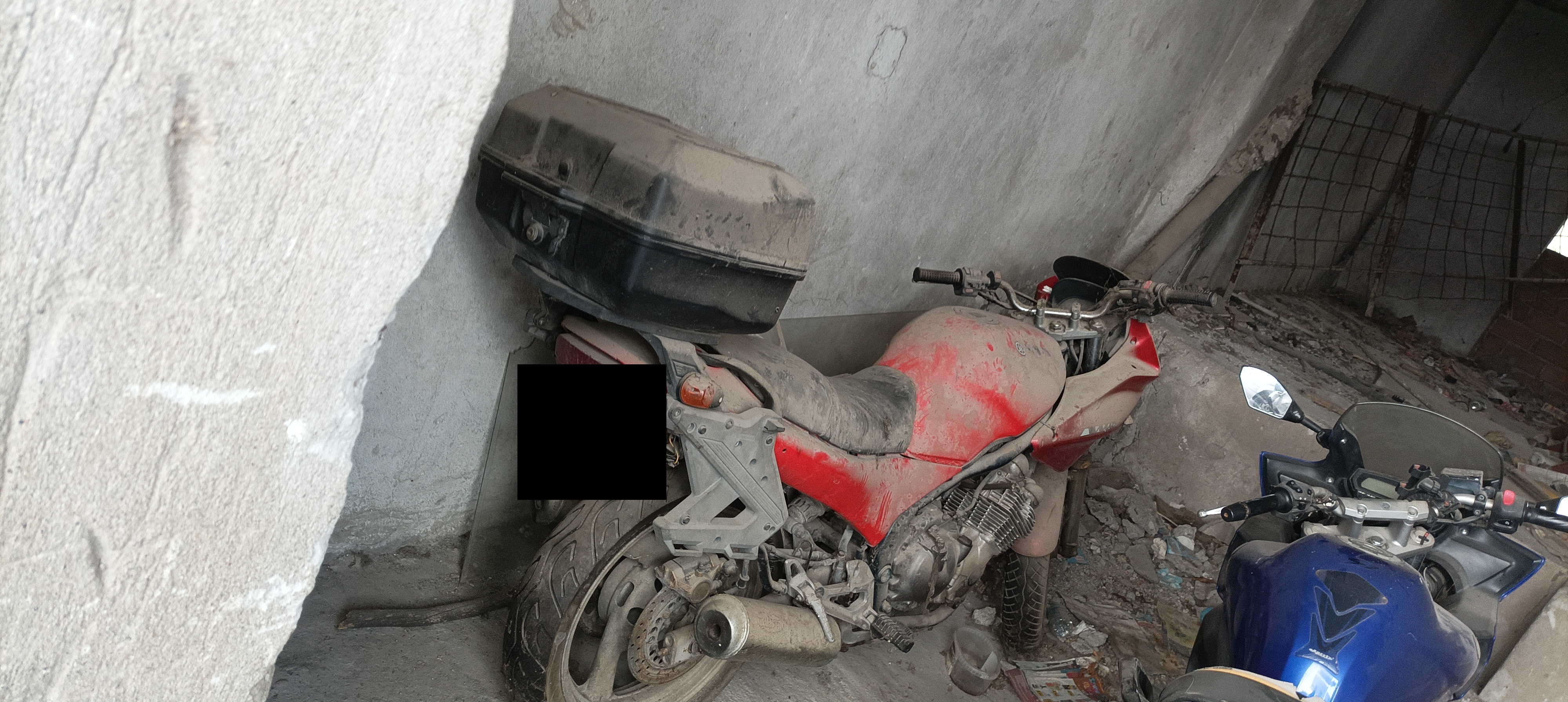 Motorbikes and more motorbikes