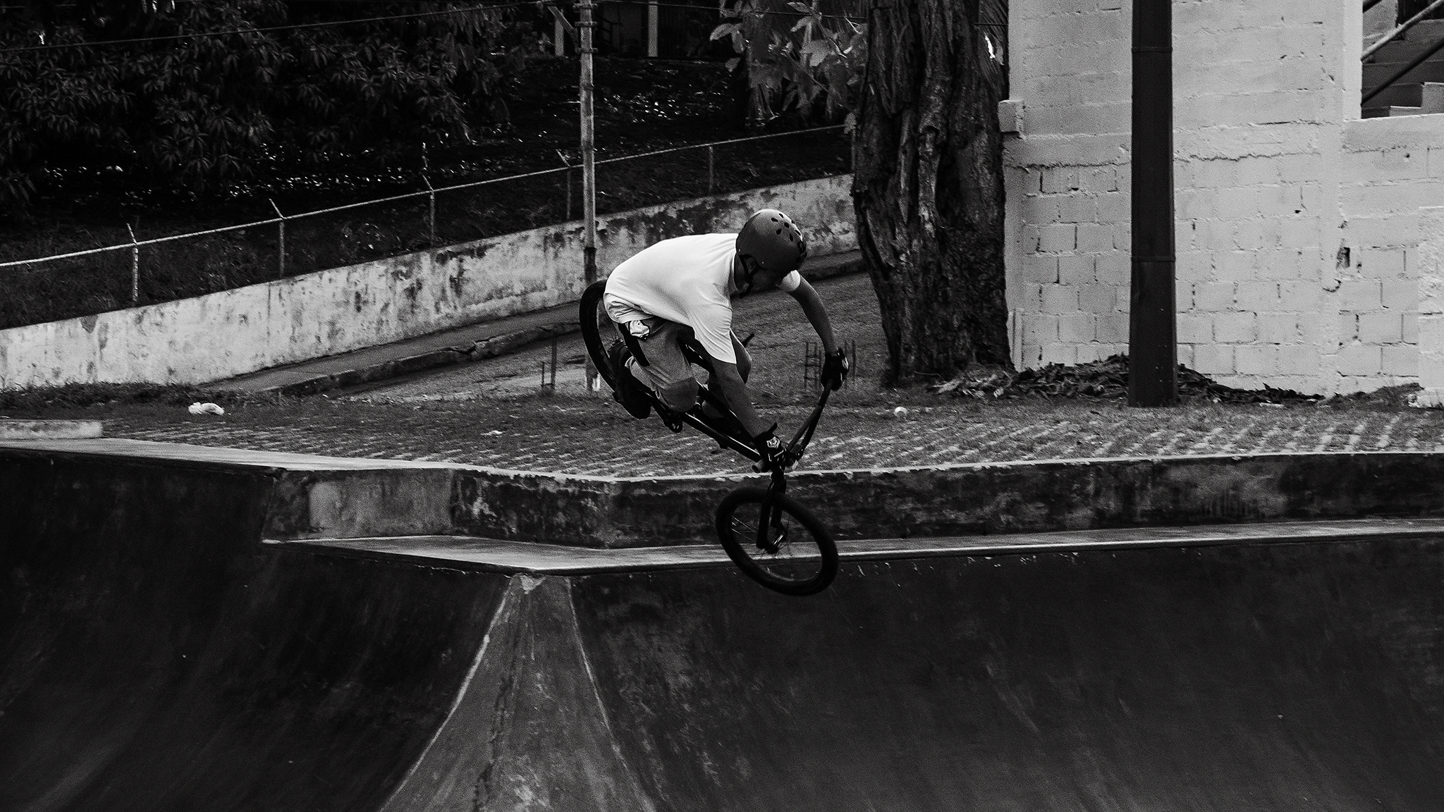 Monomad: Bicycle tricks [Eng/Esp]