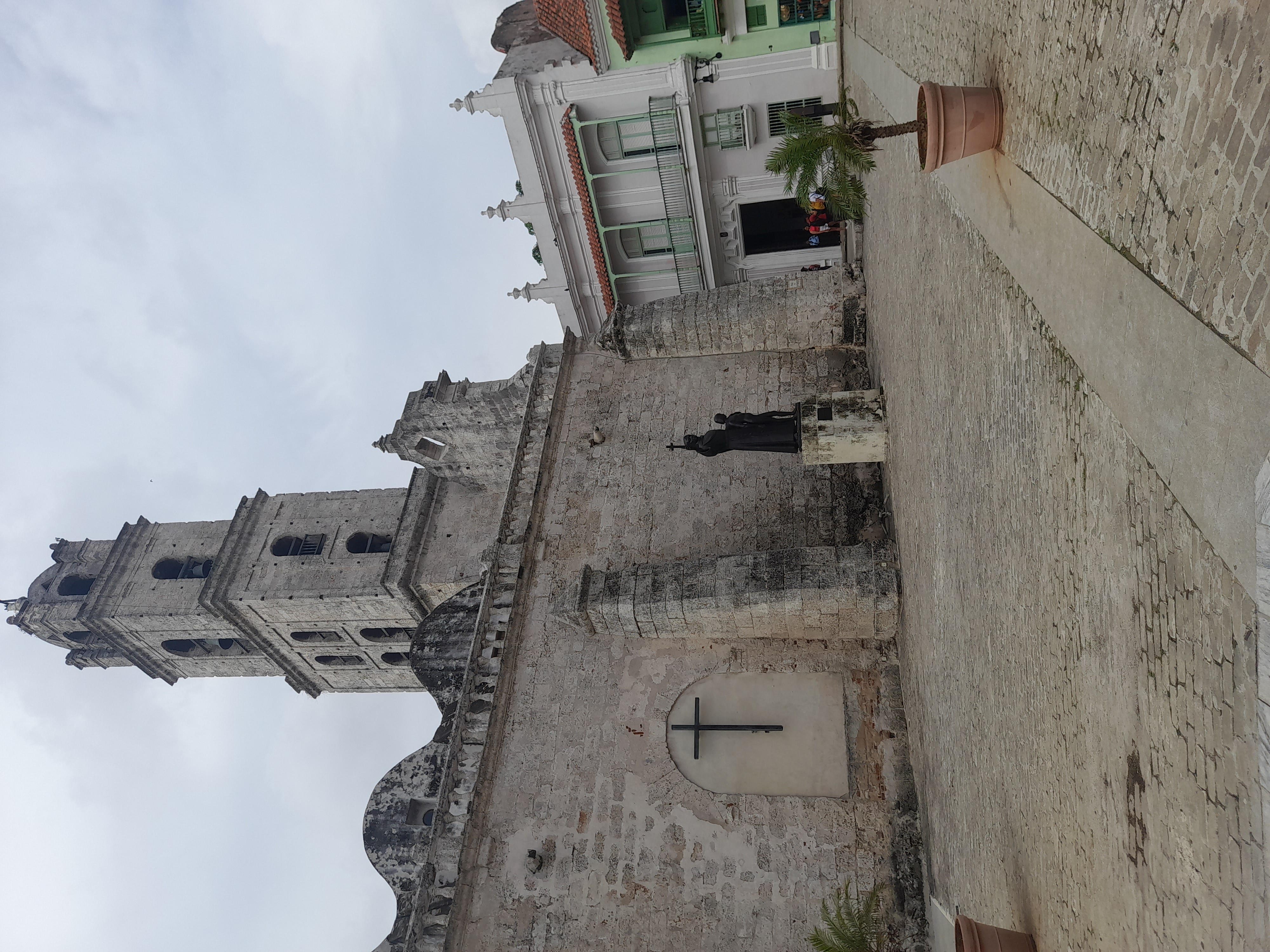 📸Photographs taken in the Plaza de San Francisco de Asís / Fotografías tomadas en la Plaza de San Francisco de Asís (Eng/Esp)