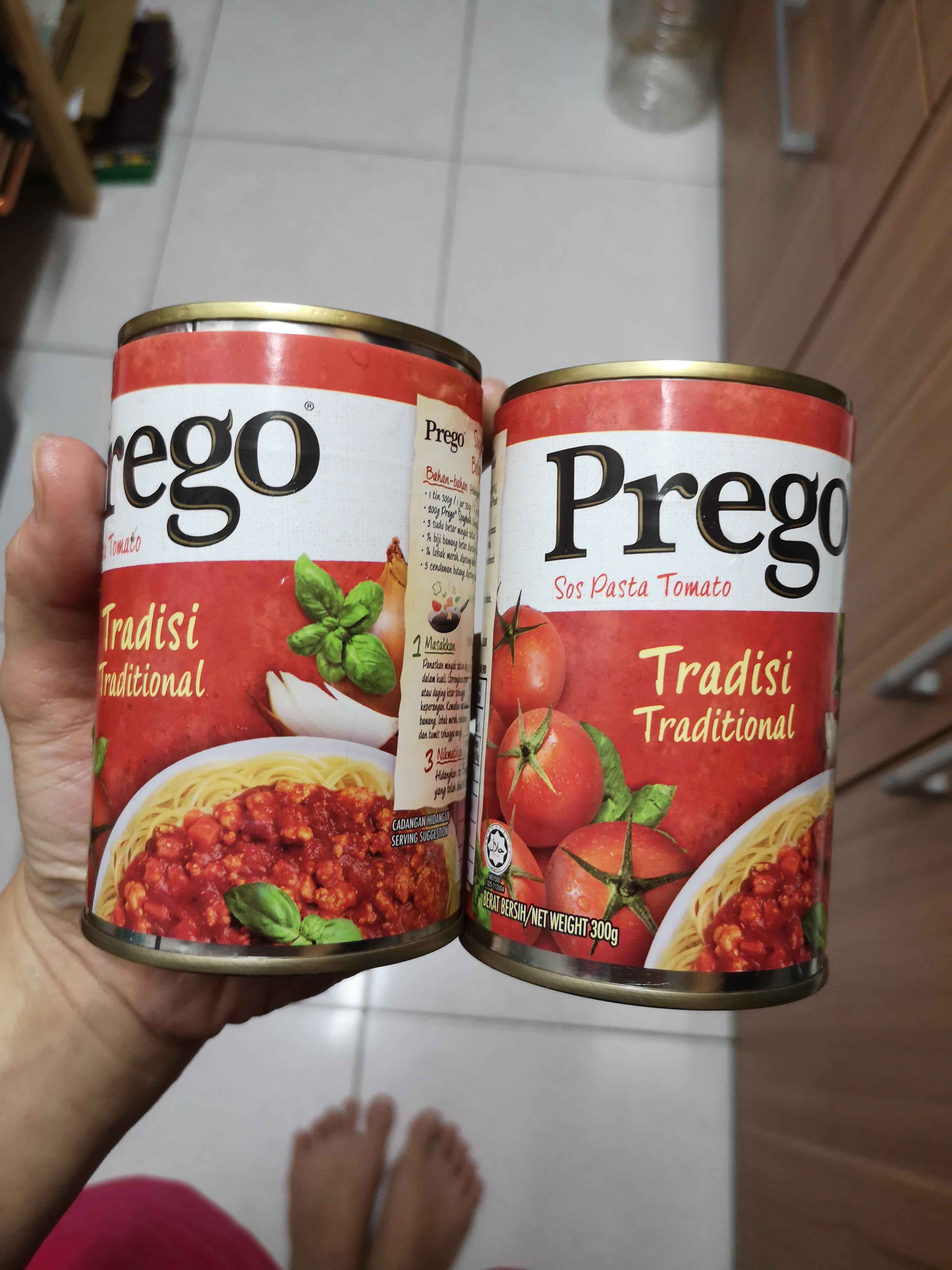 Prego Traditional Pasta Sauce Can 300g