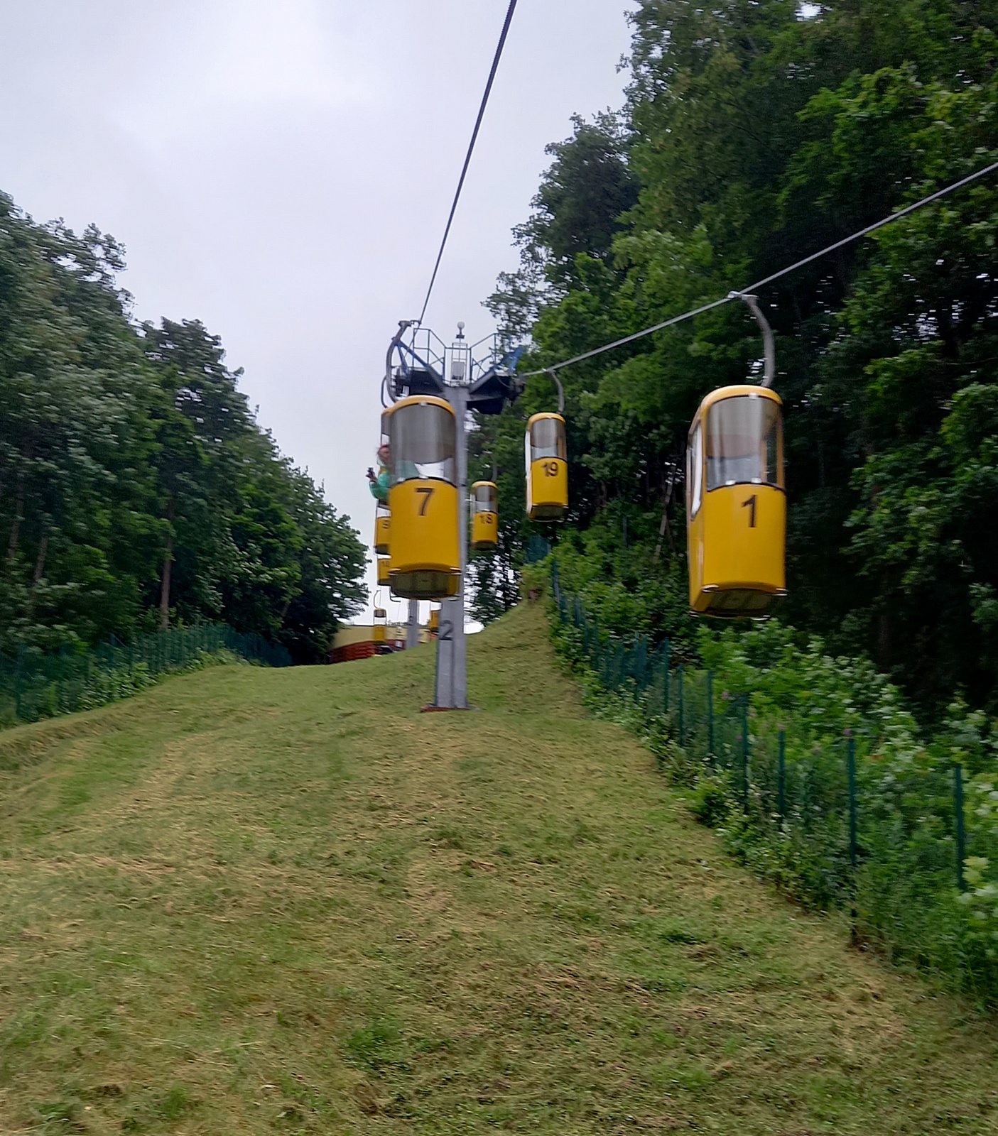 PhotoFeed Contest – Cityscape Photography Round 149. Канатная дорога в Светлогорске - Cableway in Svetlogorsk