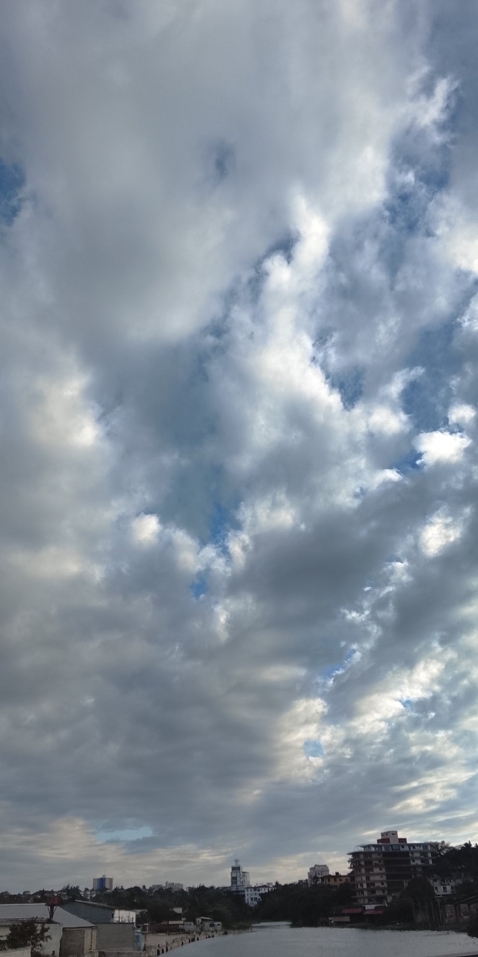 Puente de Hierro, un día cualquiera /