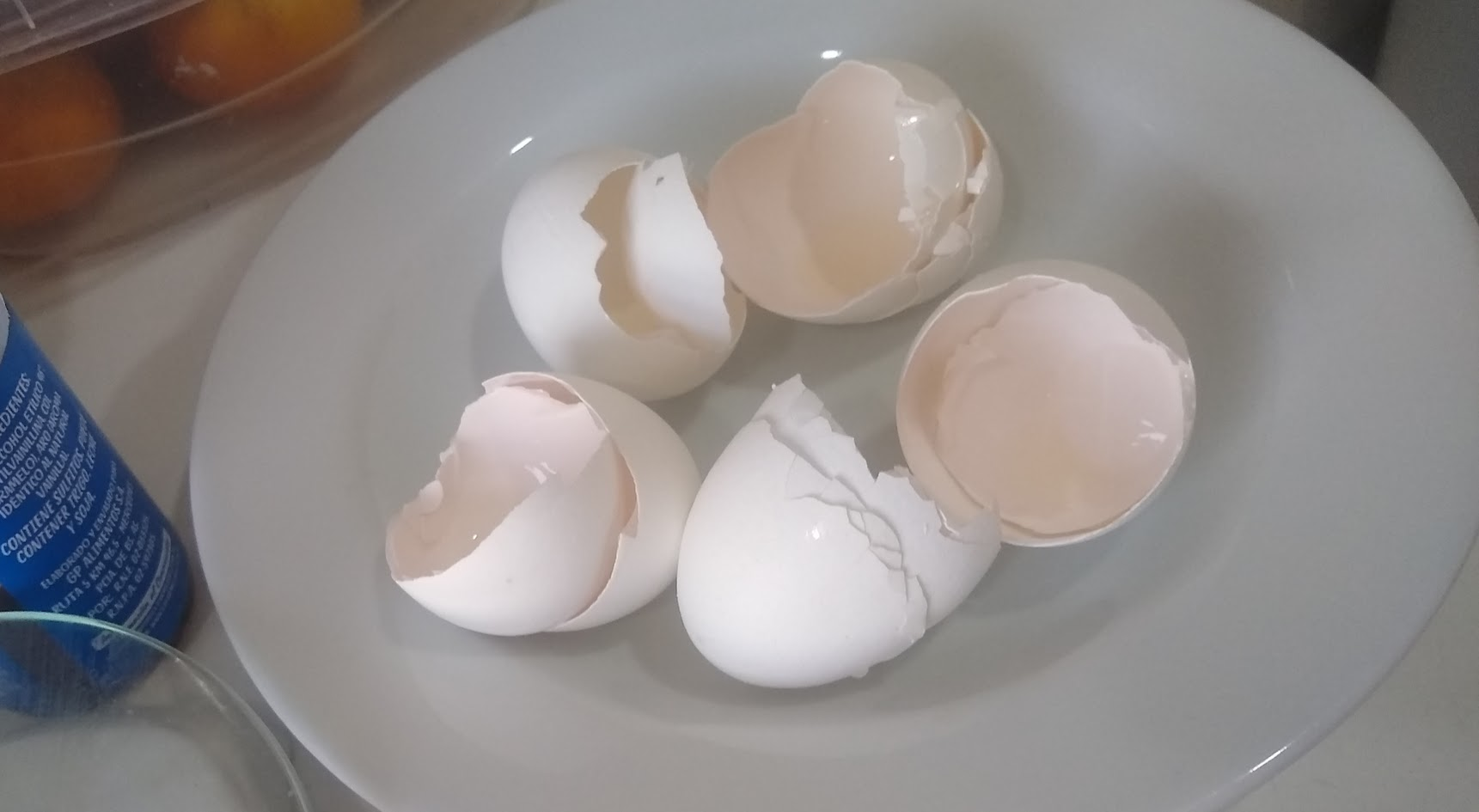 ¿Peculiar o particular? Definitivamente raro. [Es-En] Peculiar or particular? Definitely weird.