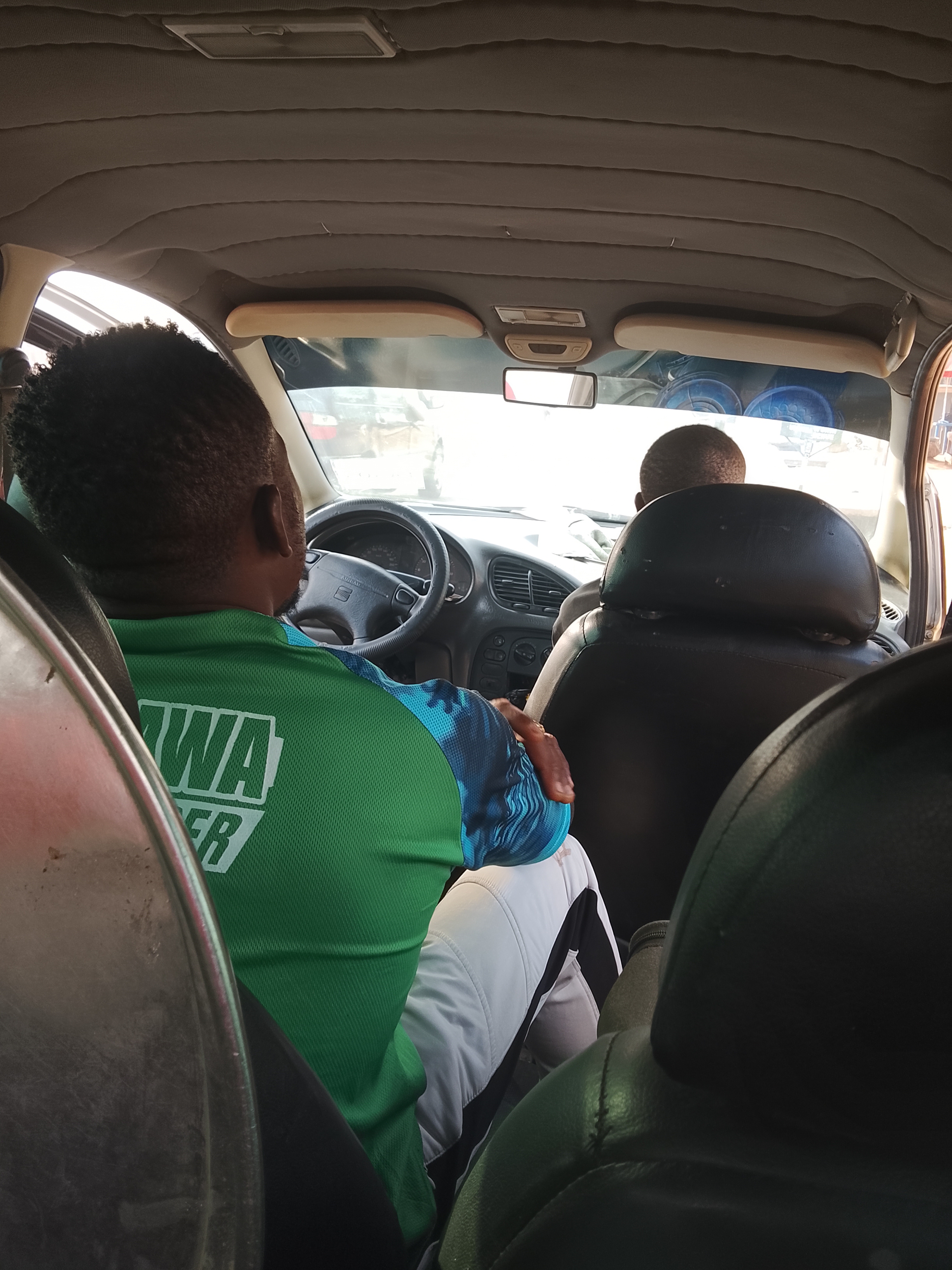 Traveling through Nigerian Roads 