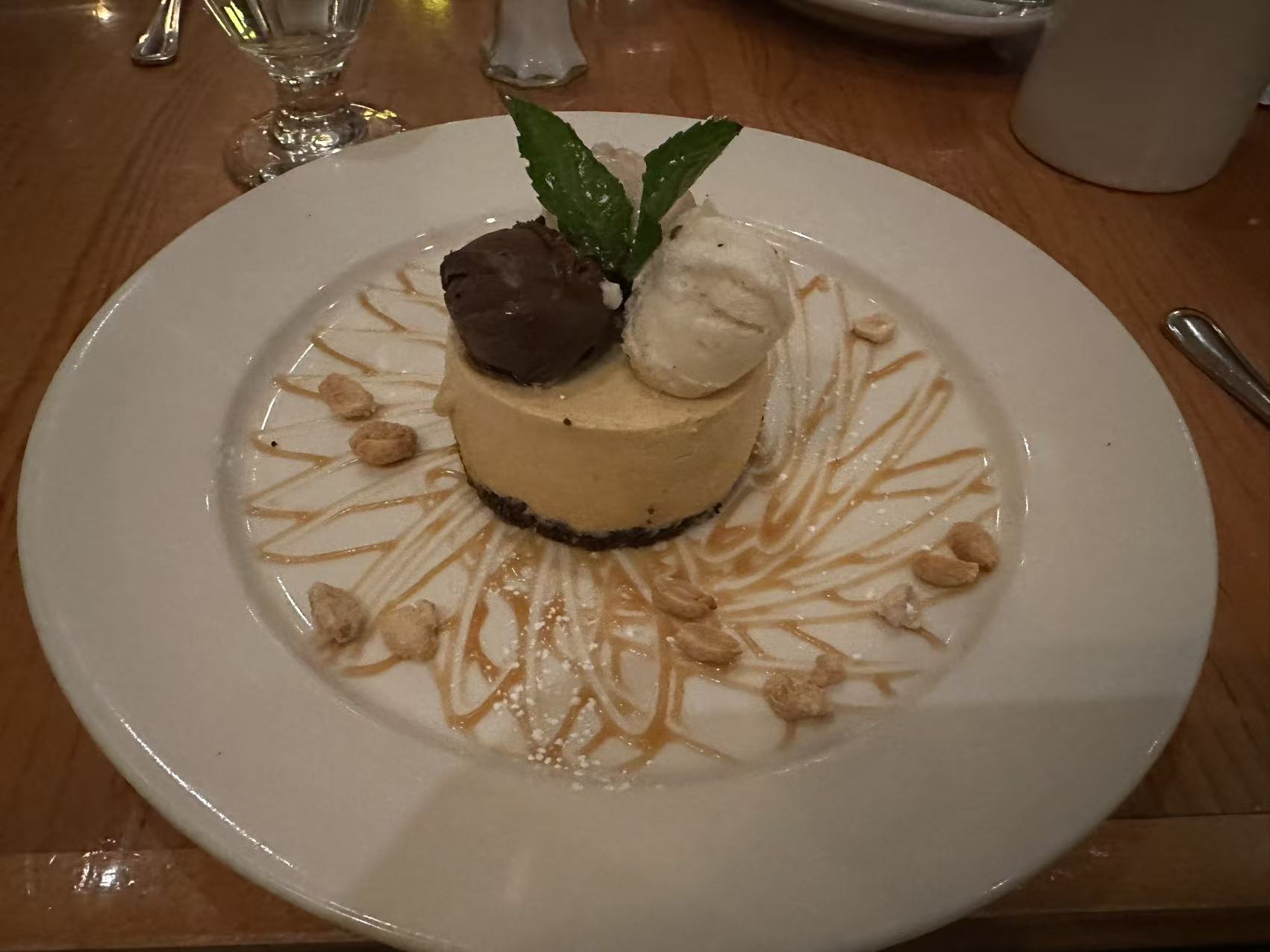 終於吃上西餐了