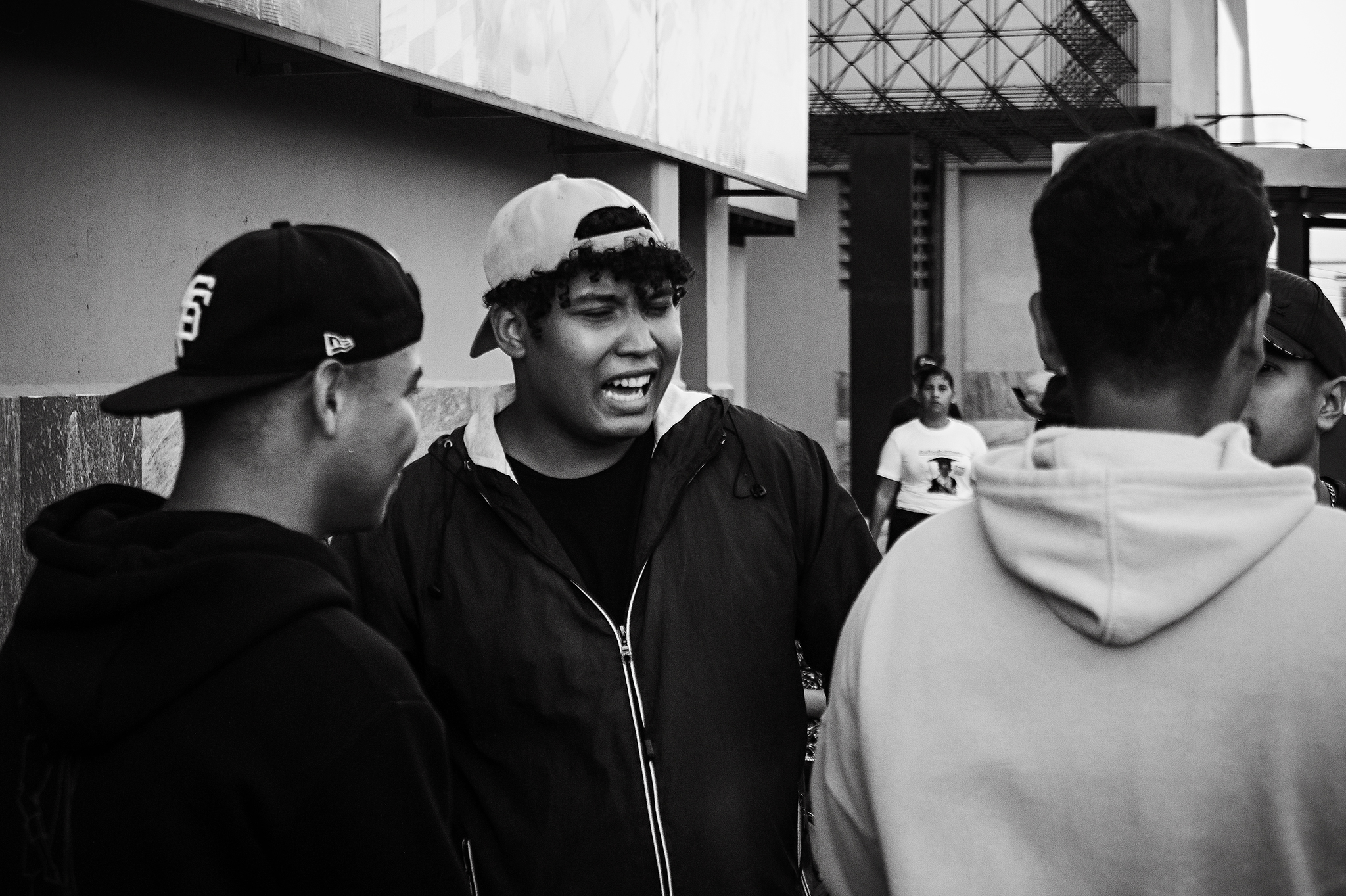 Monomad: Expressions and People [Eng/Esp]