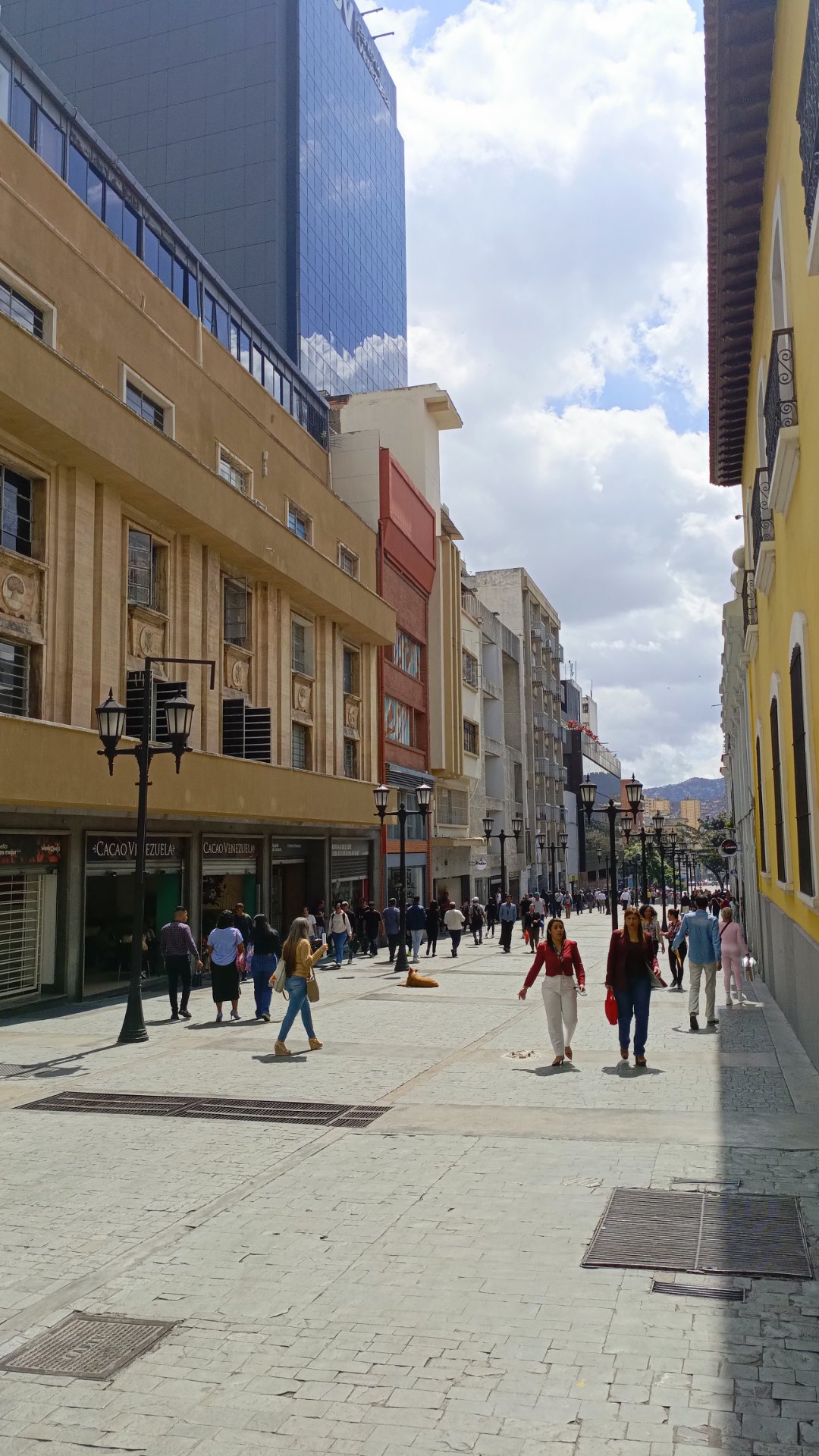 The nostalgia of returning to a place where you were happy [ESP/ENG]