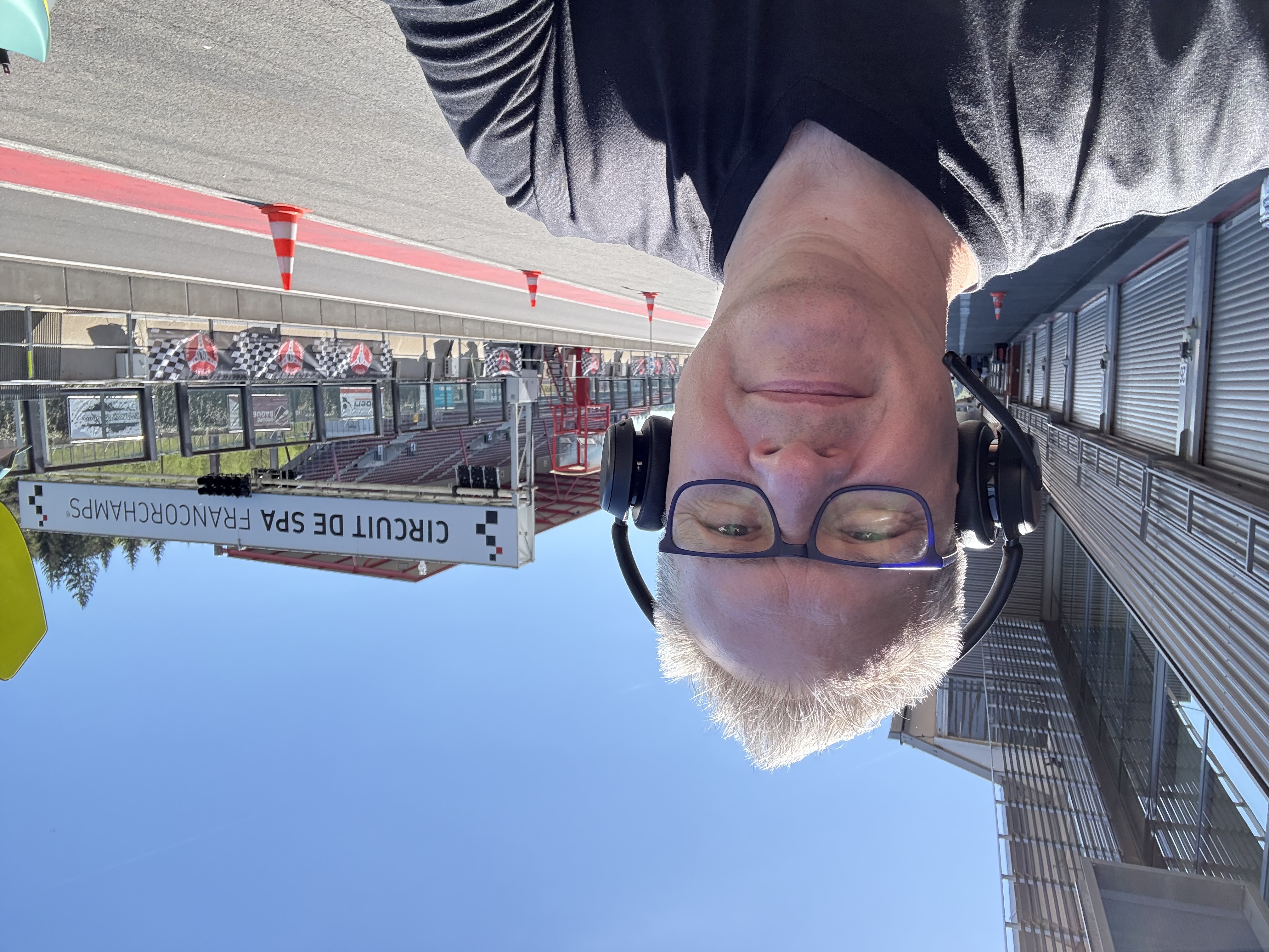 Von der virtuellen Rennstrecke auf den echten Track