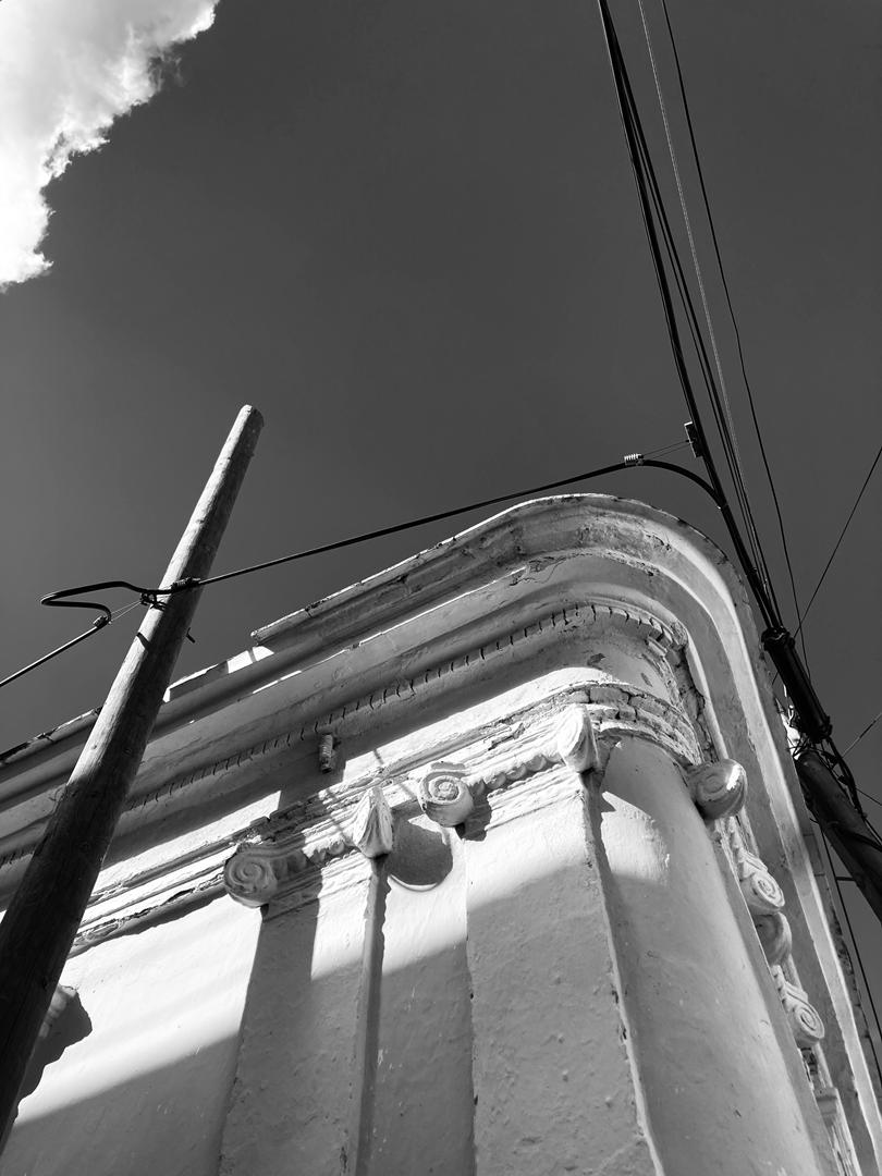 Where to sustain the dreams of the city | PhotoFeed Contest Cityscape Photography Round 159 [EN-ES]