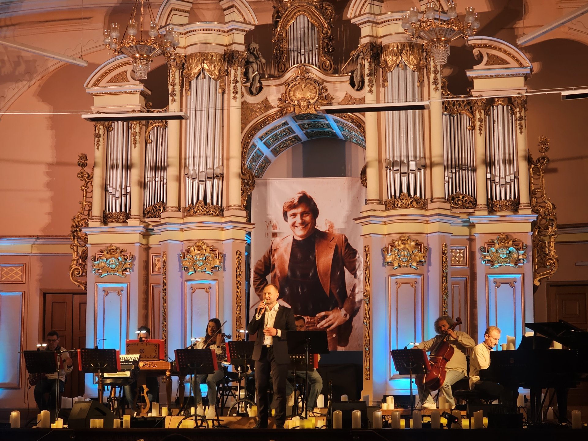 ​A Song That Has No End./Пісня, що не має кінця. (En/Ua)