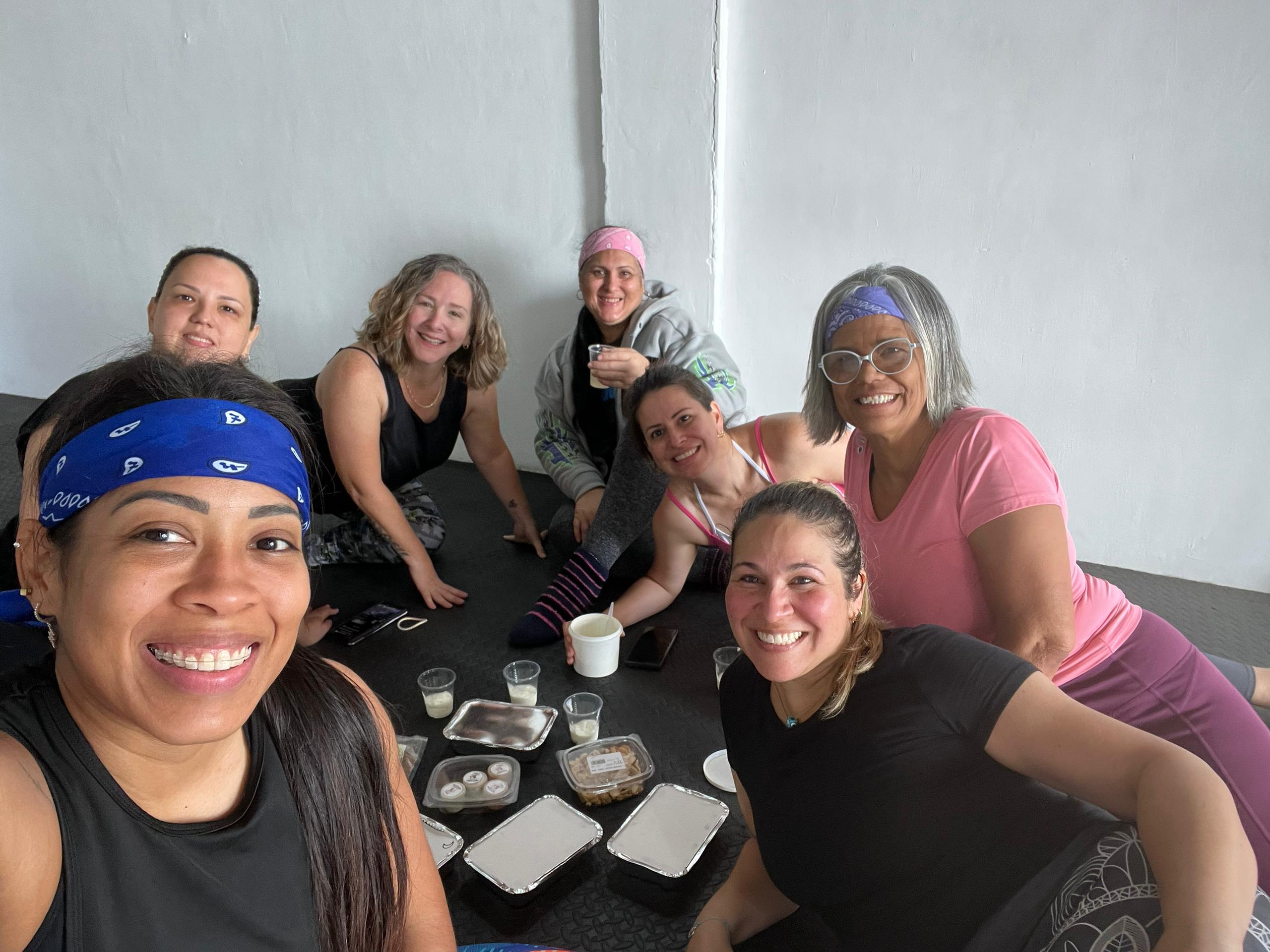 COFFEE, TEA AND PEOPLE VITAMIN (En - Es)