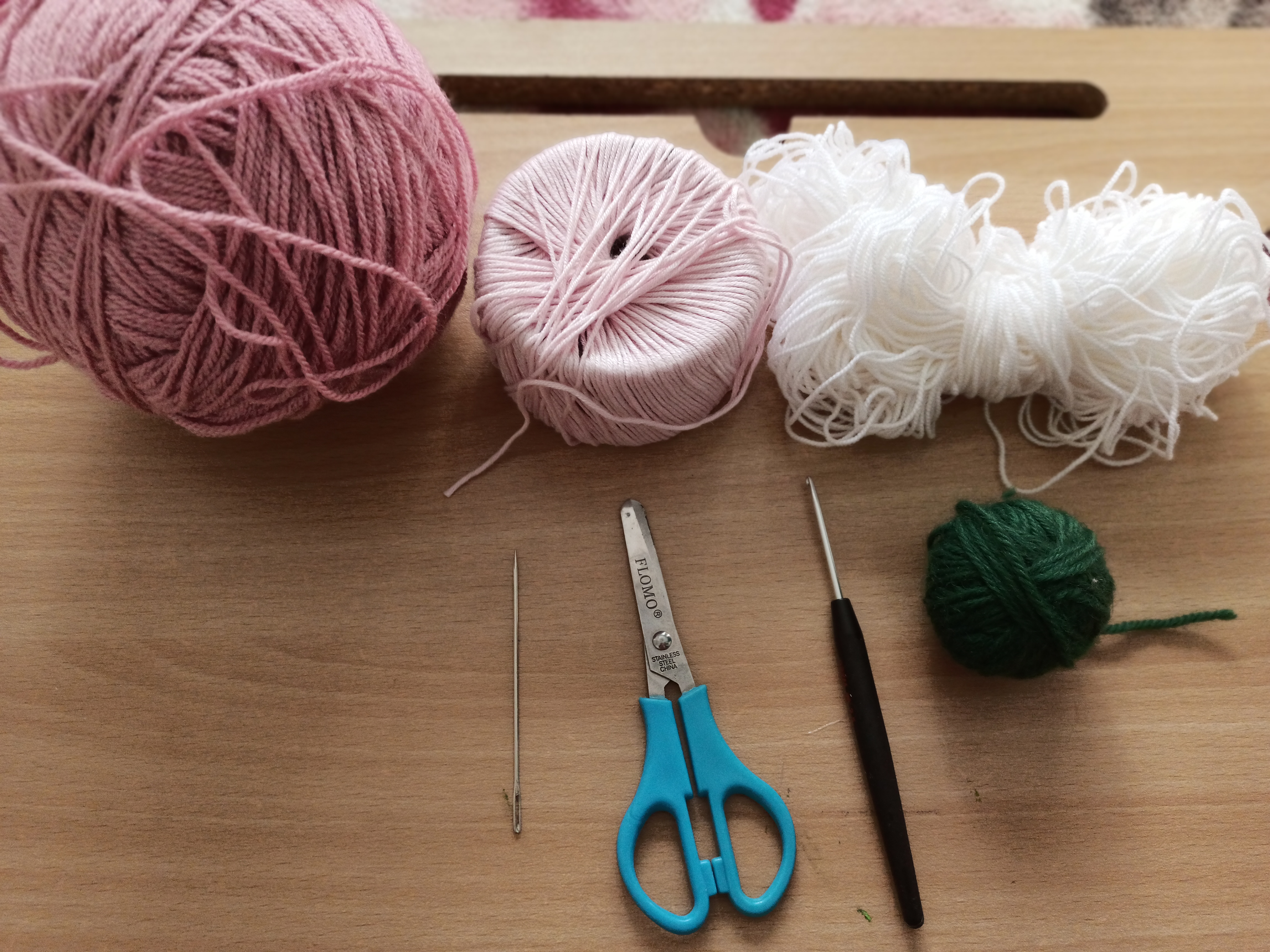 Cute Pink Crochet Flower Bouquet | Handmade Tulips & Daisies Tutorial