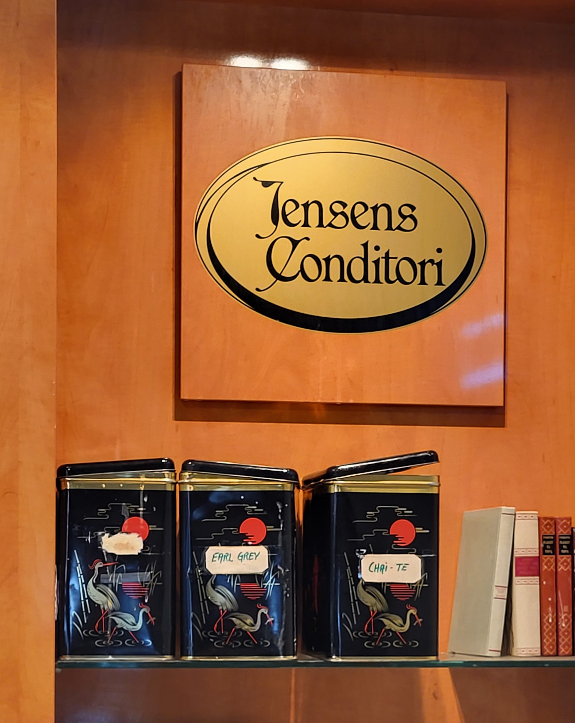 our local cafe /flower shop combo