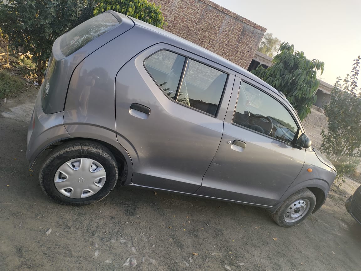 Suzuki Alto petrol cost is also low and quiet car