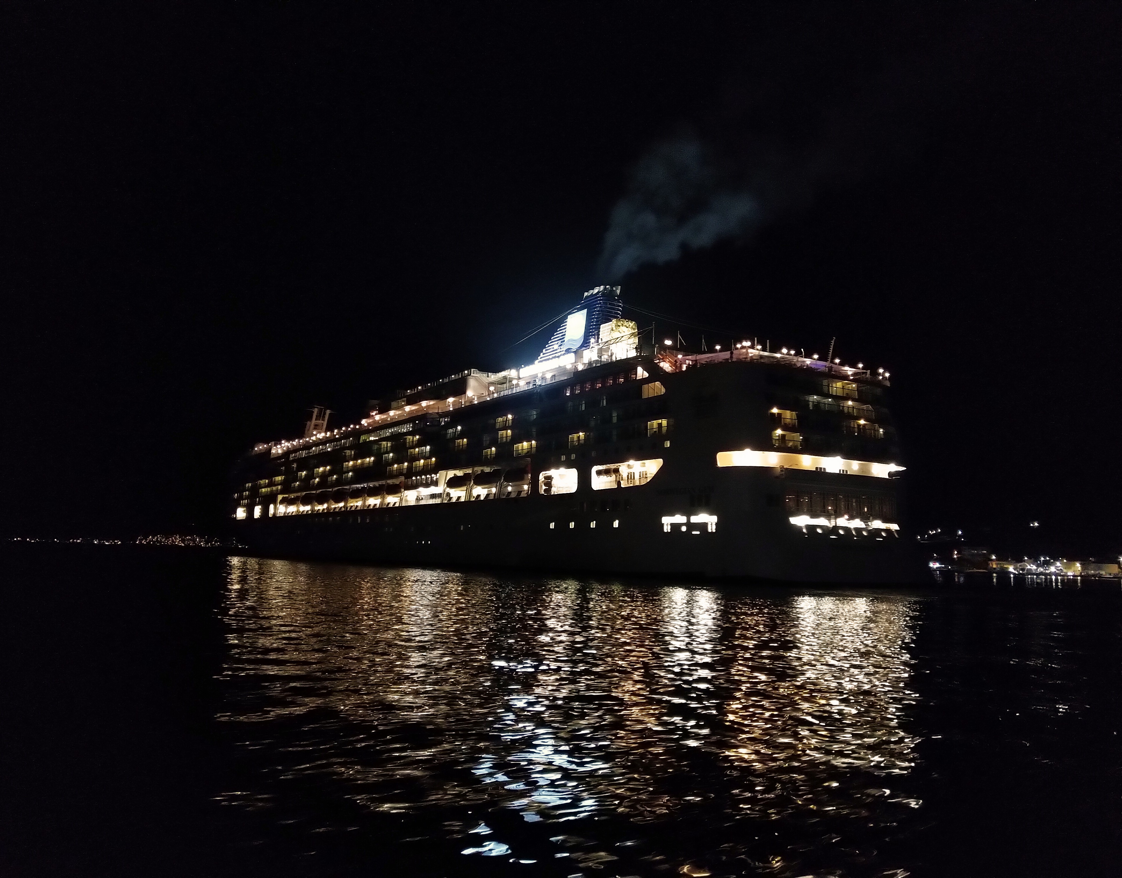 Entry for the Reflection Hunters Contest - Round 96