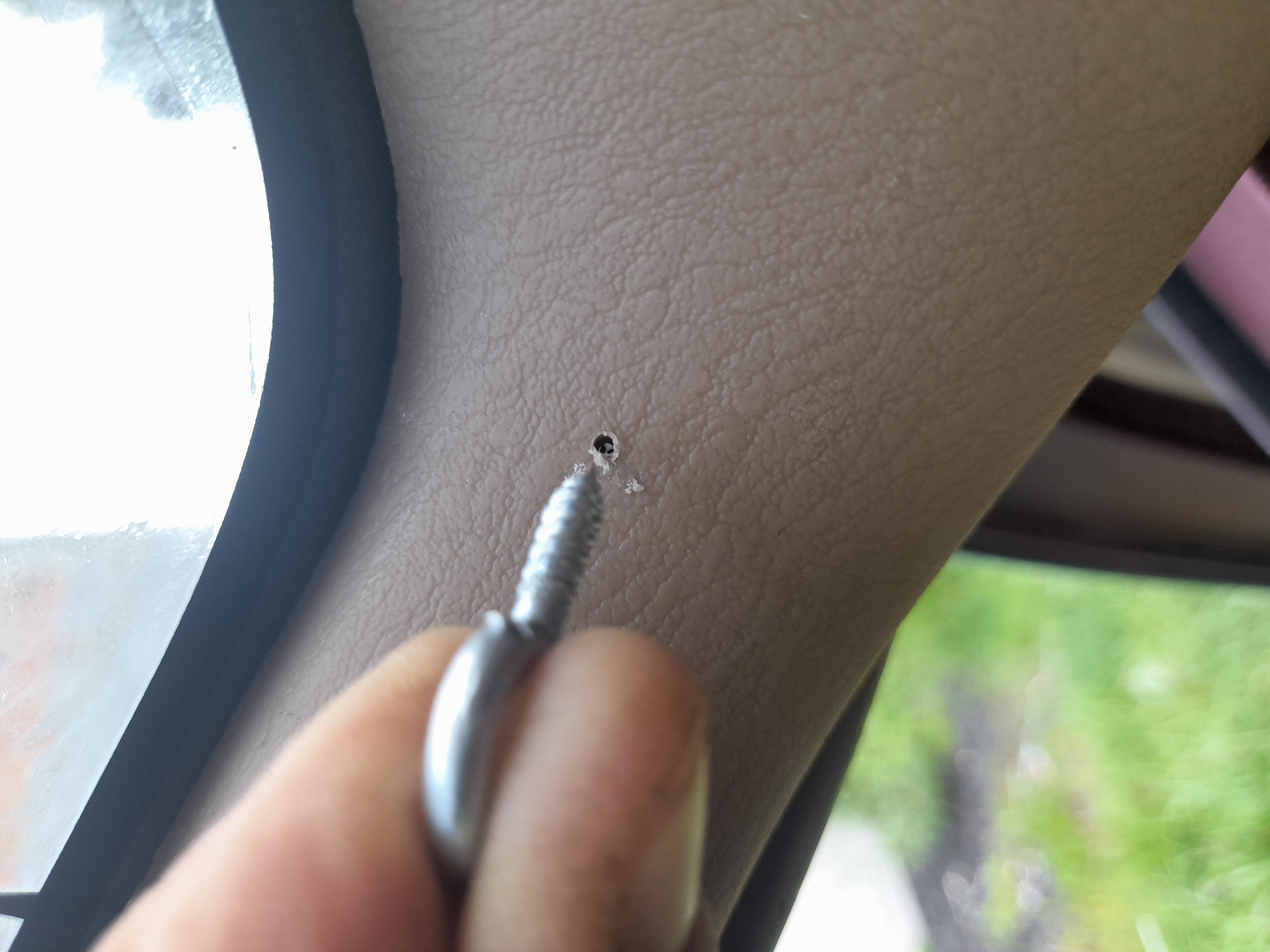 Making No Sew curtains for the Voyager!