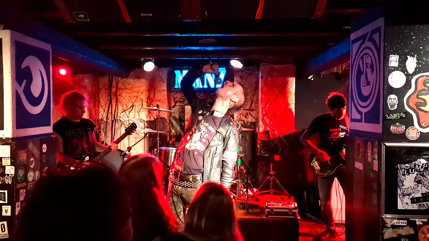 LUMPEN - EXTERMINACIÓN