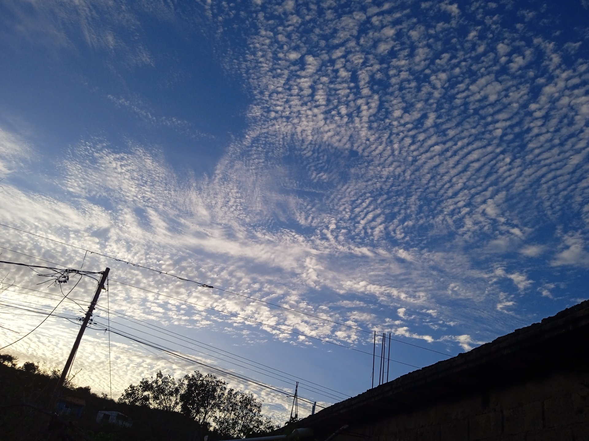 [ESP-ENG] Hermosa formación de nubes, 05 de Marzo de 2026☁️/Beautiful cloud formation, March 5, 2026☁️  