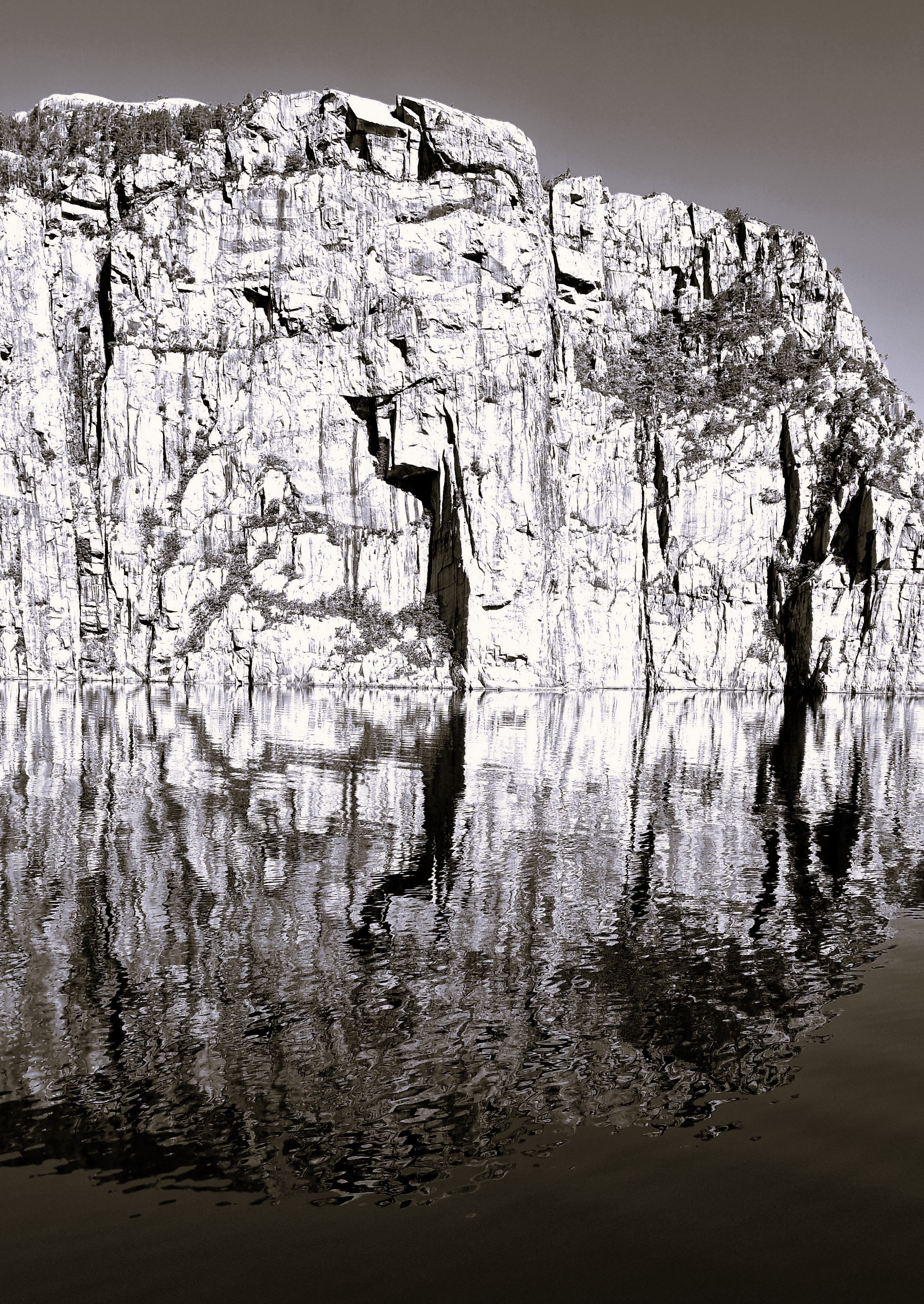 entry reflections 258