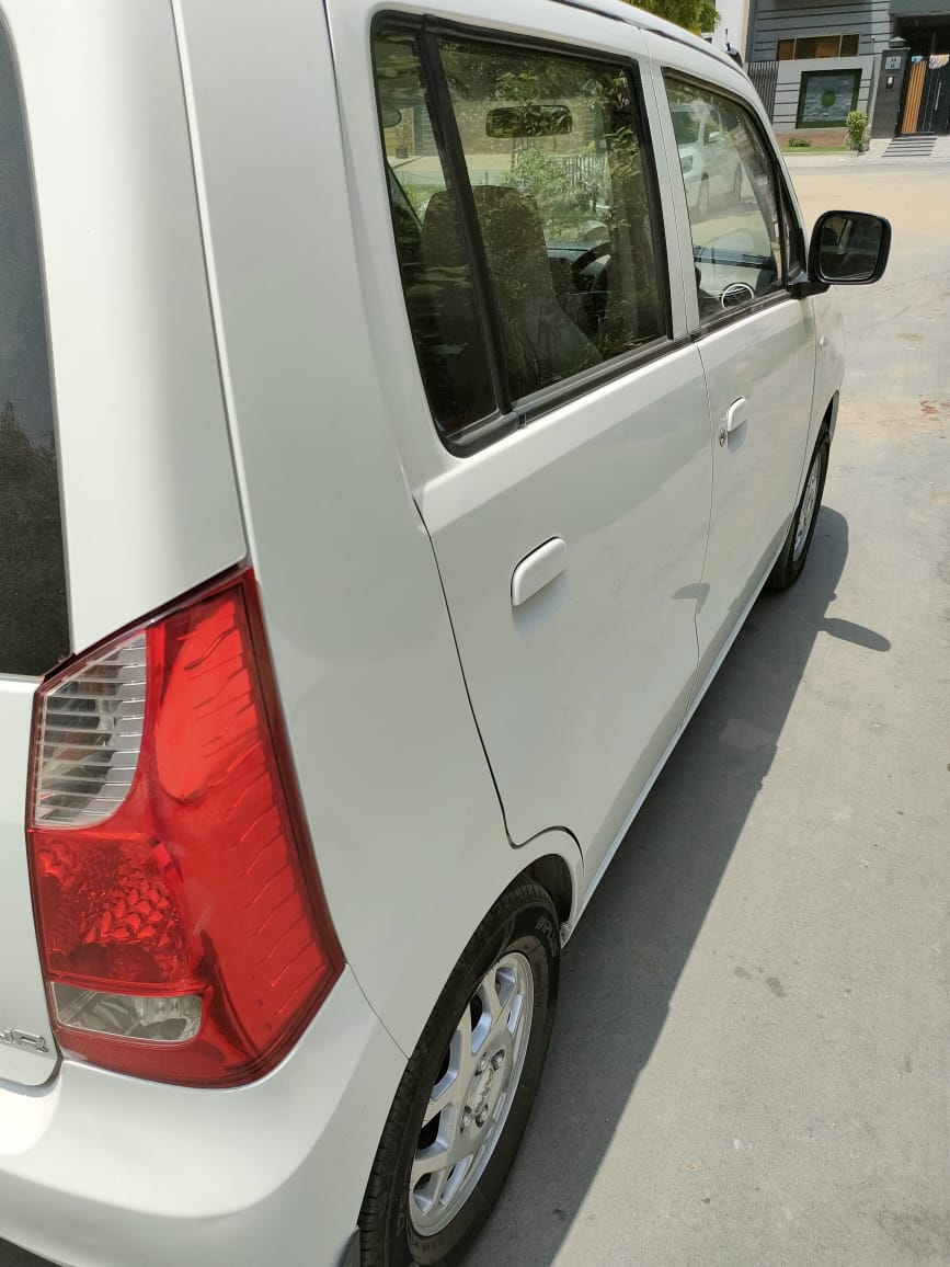 Suzuki Wagoner is considered to be a small car as well as a large car