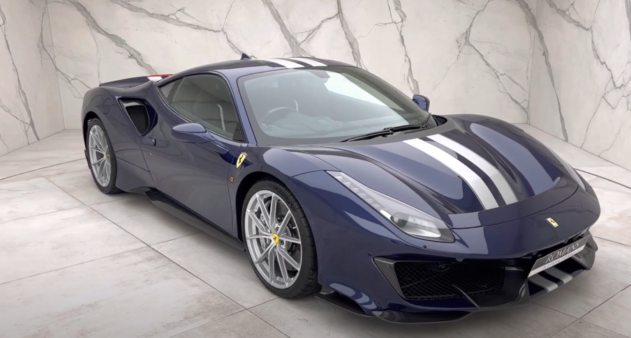 walk around of this 2019 Ferrari 488 Pista