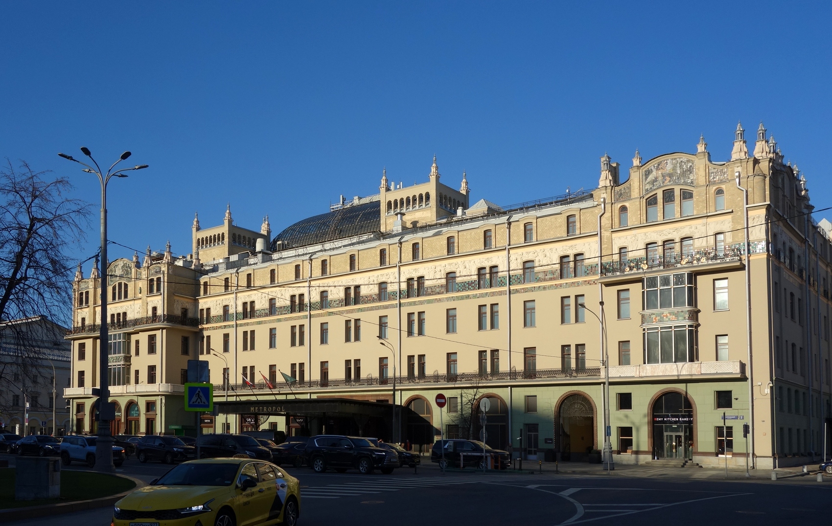 PhotoFeed Contest – Cityscape Photography Round 148. Отель Метрополь - Hotel Metropol Moscow