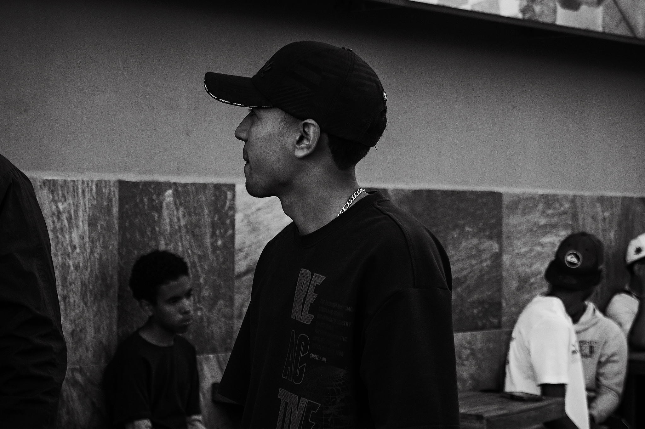 Monomad: Expressions and People [Eng/Esp]