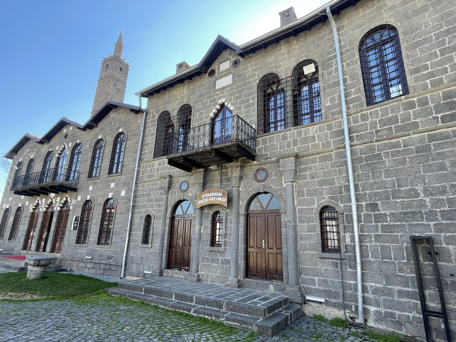 Part 2/5 – Two Days in Diyarbakır (Amed): Diyarbakır Museum & A Journey into Ancient History