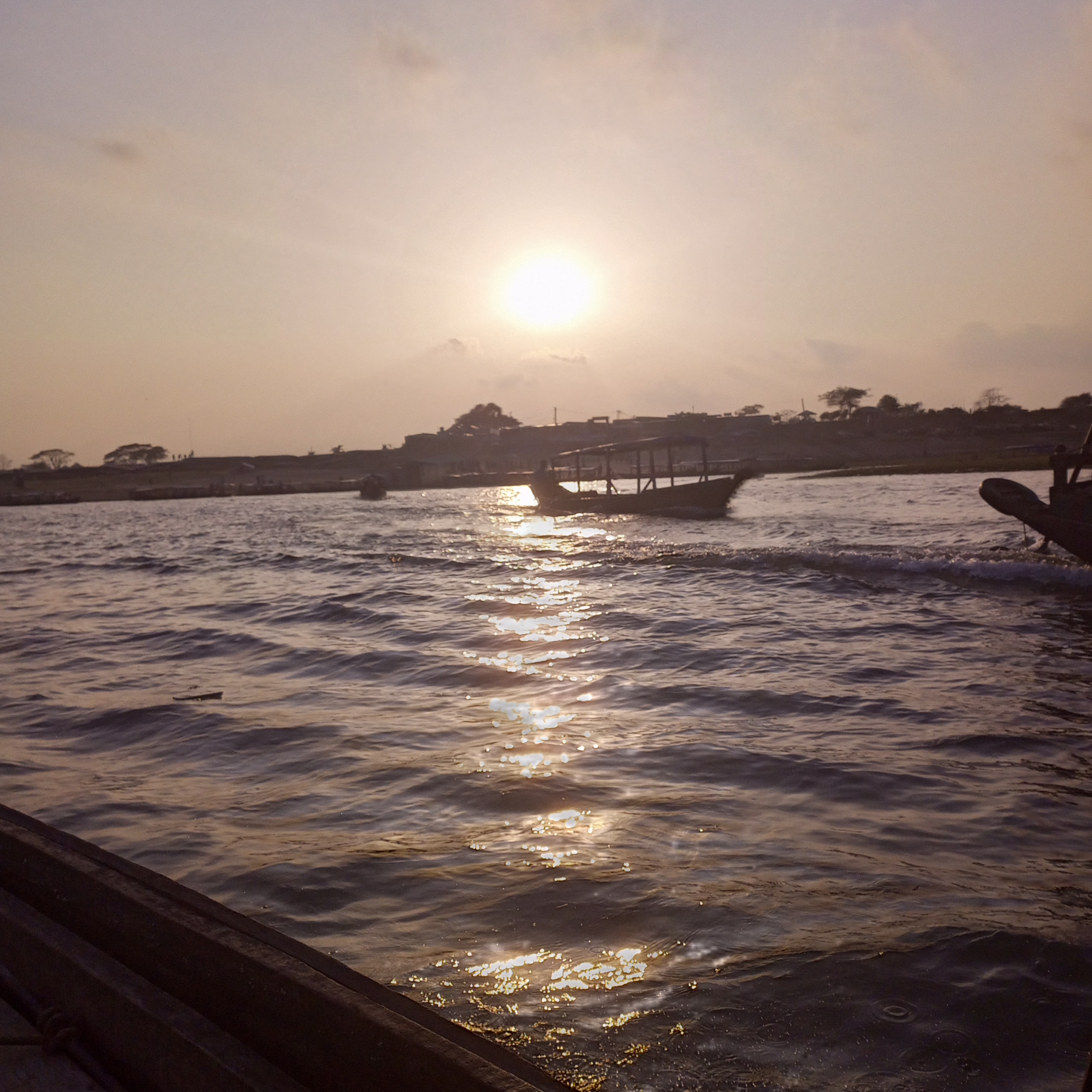 The beauty of the river and the sky is unique in nature 24/02/2024