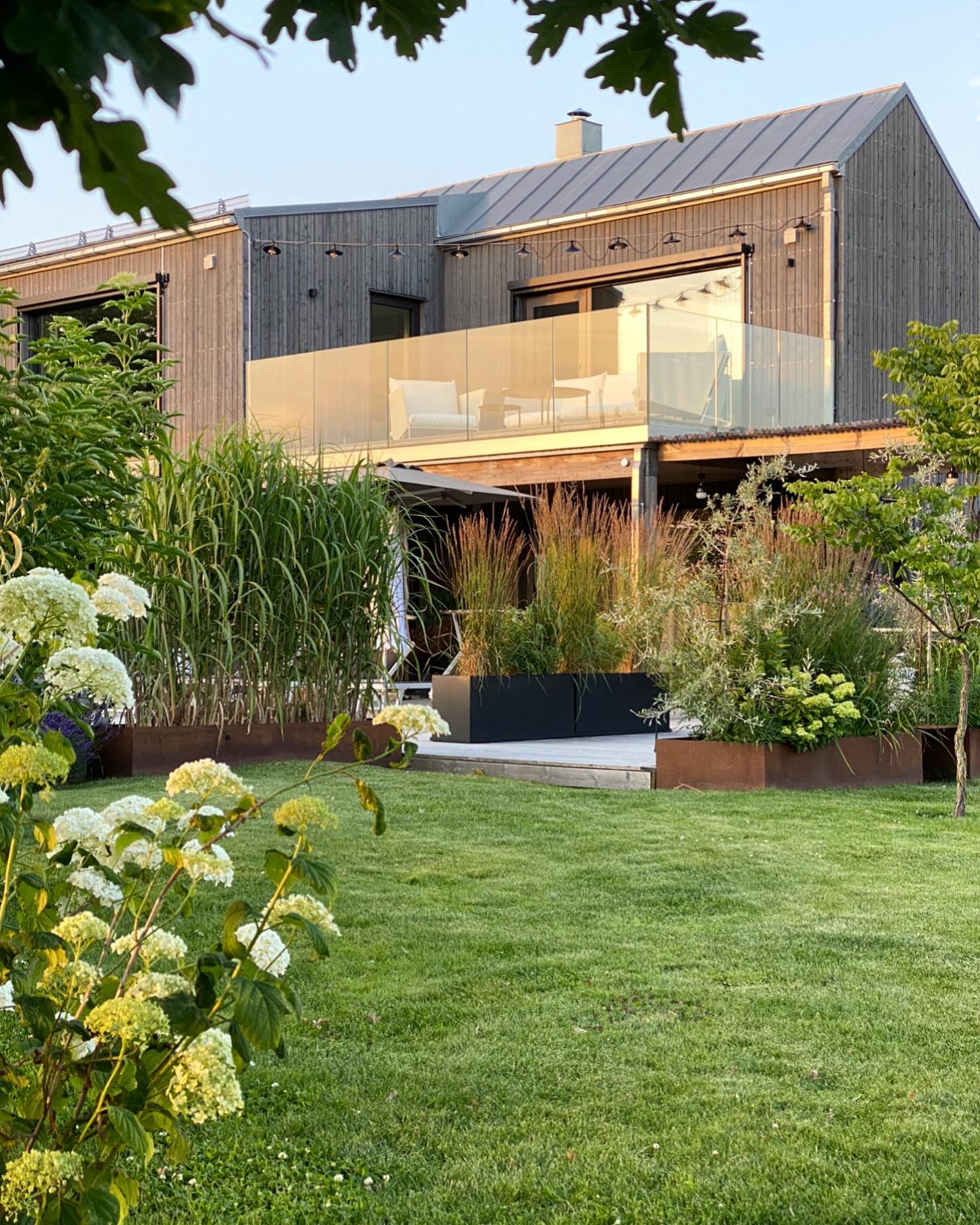 Serene surroundings, peaceful vibes!☘❤