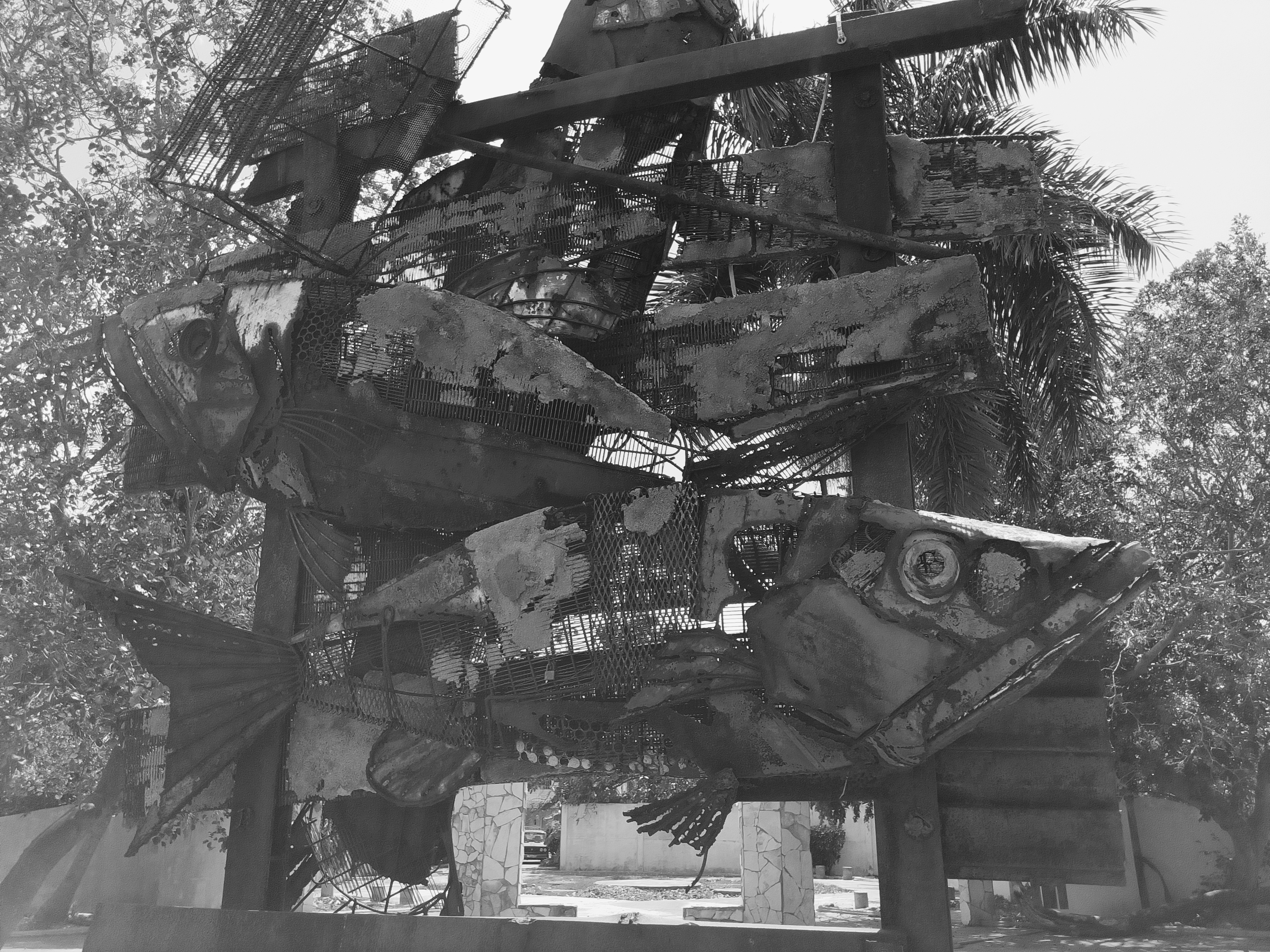 Metal sculptures/Esculturas de metal(ENG-ESP)