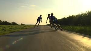 (ESP/ENG) ¿Qué importancia tiene patinar?... How important is skating? 