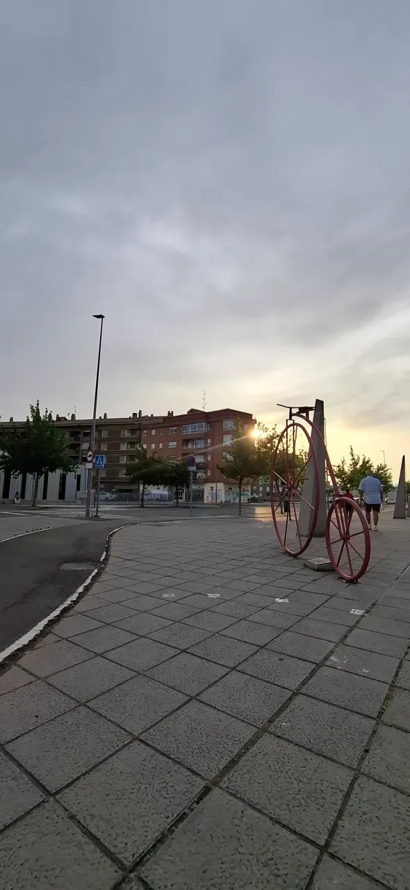 N4DjvXfxwDLrGA8A_1000564809.webp
