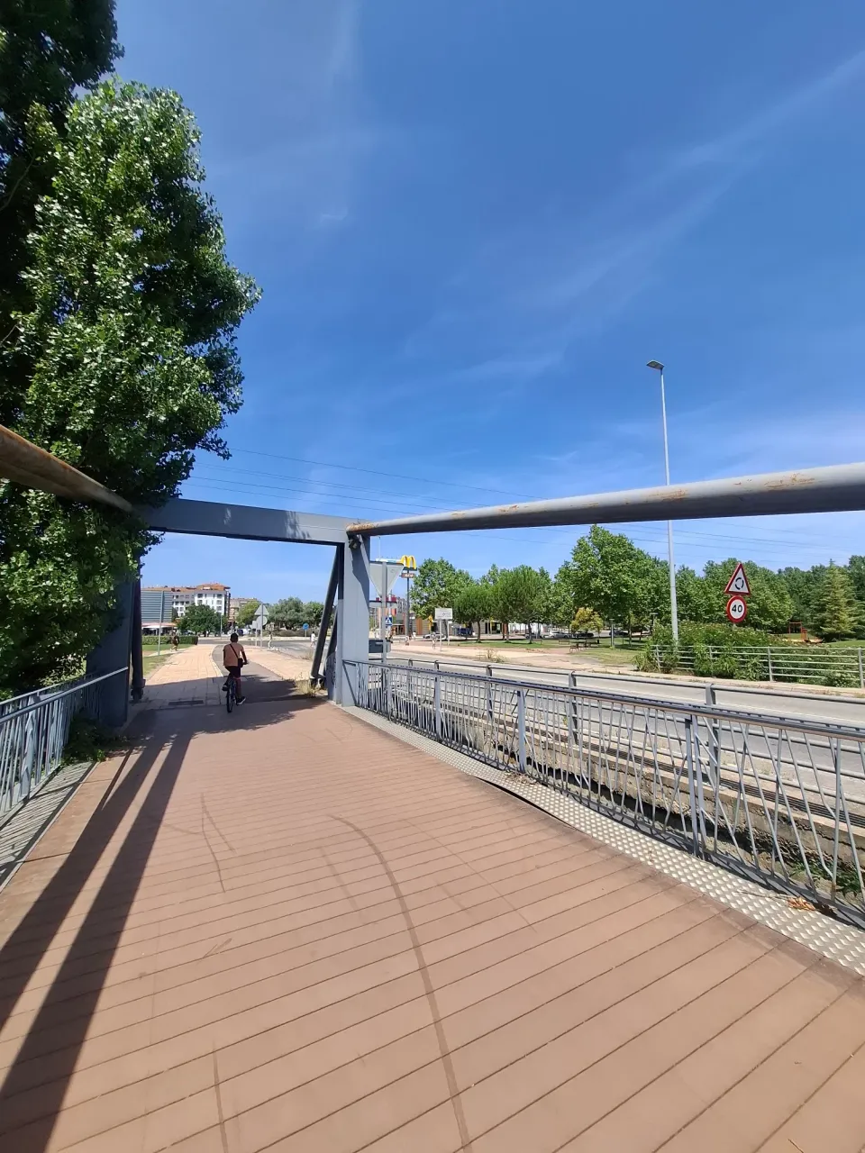 qSjzSca4jIxqoH6L_1000608472.webp