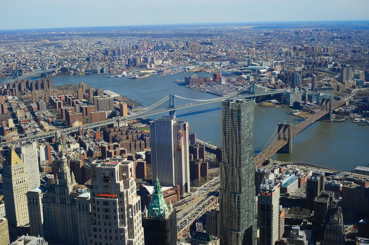 brooklyn-bridge-1427125_1920.jpg