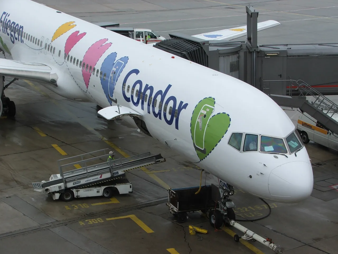 D-ABON Condor -B753 II.JPG