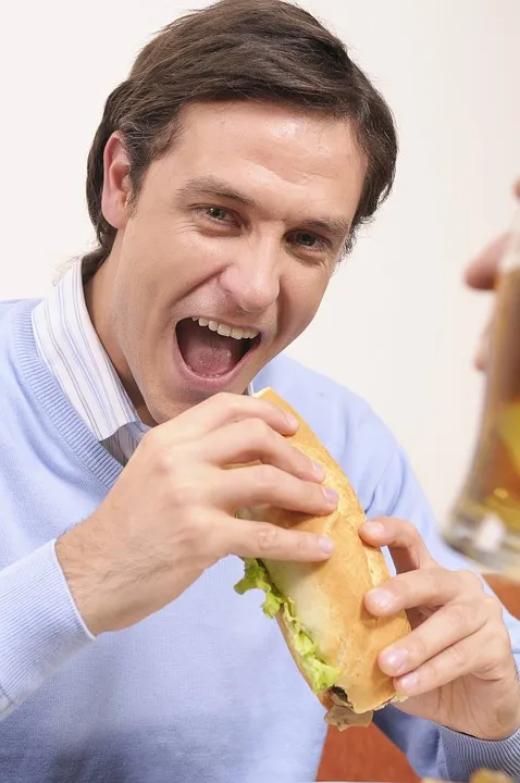 office-lunch-3347551_960_720.jpg
