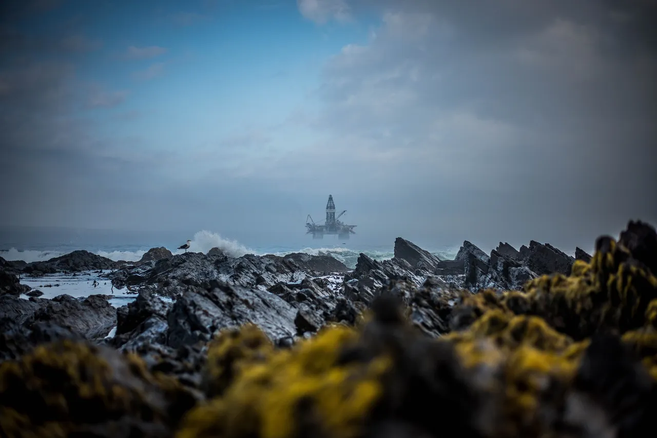clyde-thomas-695470-unsplash.jpg