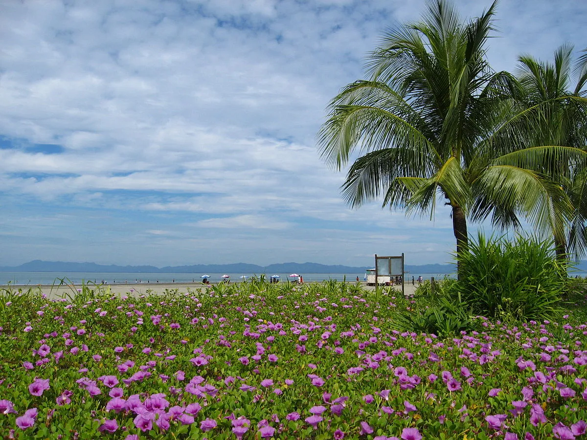 1200px-Saint_Martin's_Island.JPG