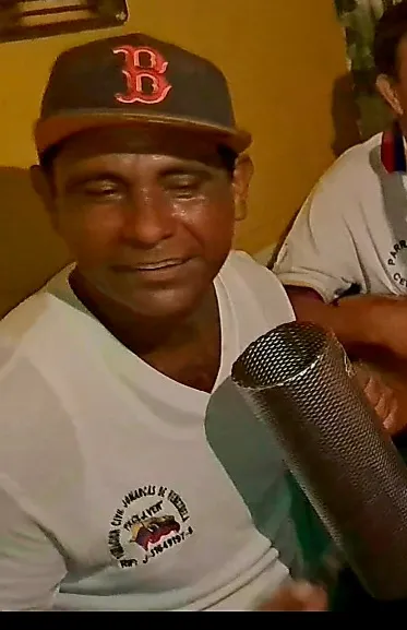 Screenshot_20231227-140933_Photos.jpg
