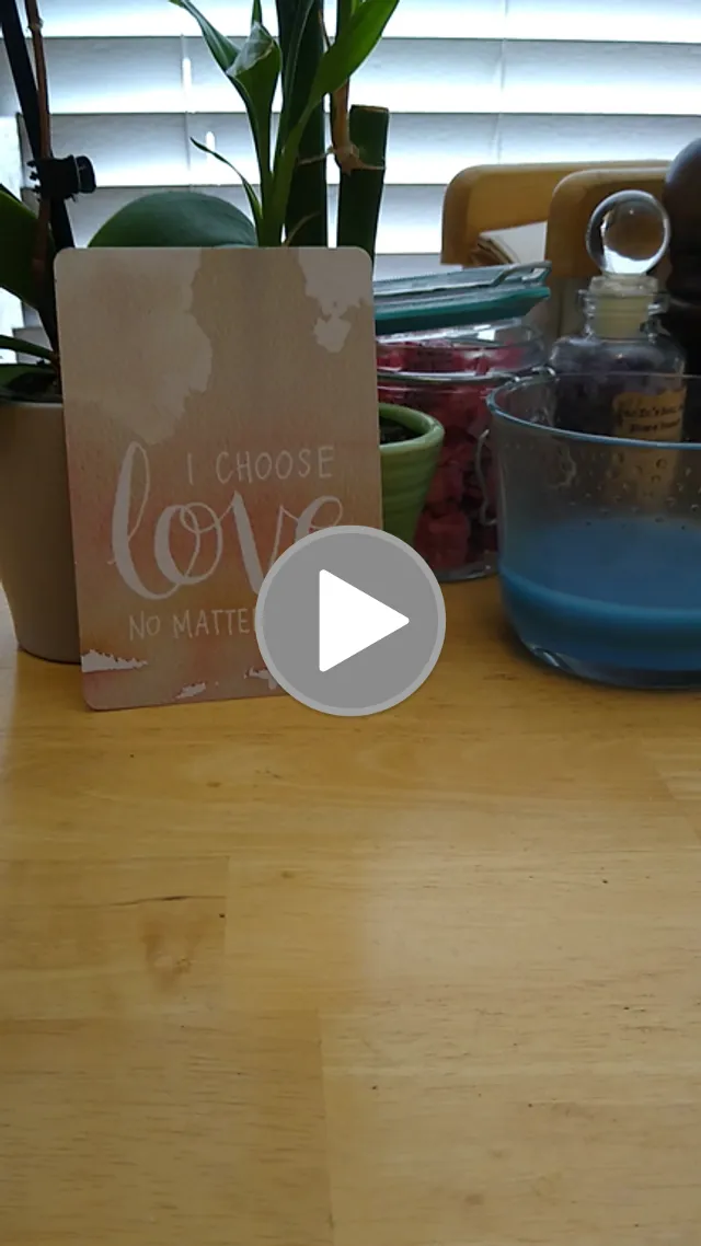 videos/5627cc4d6076ed3fd55c07425400eb48-00001.png